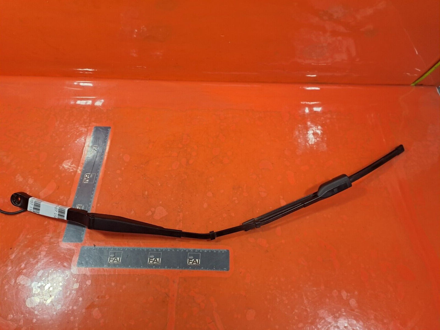 2024 TESLA MODEL 3 LONG FRONT LEFT WINDSCREEN WIPER ARM + WARRANTY A207