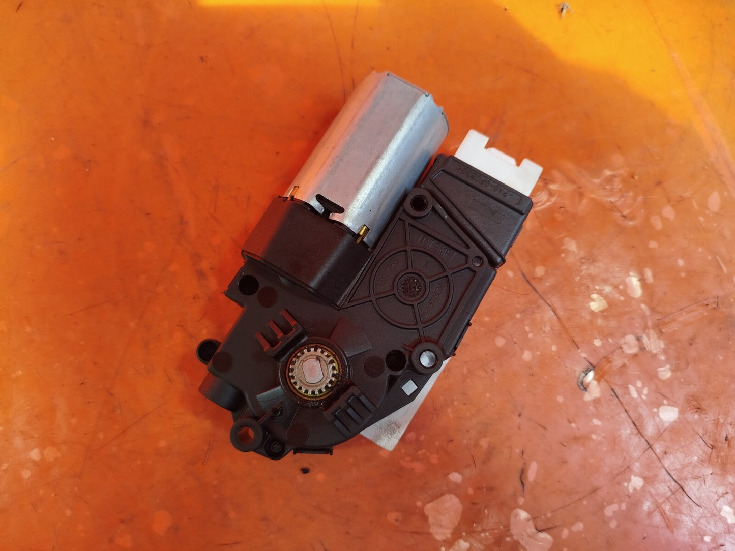 ✅MERCEDES C250 W204 2.1 DIESEL 2011 PANORAMIC SUNROOF MOTOR A2048200808 A283