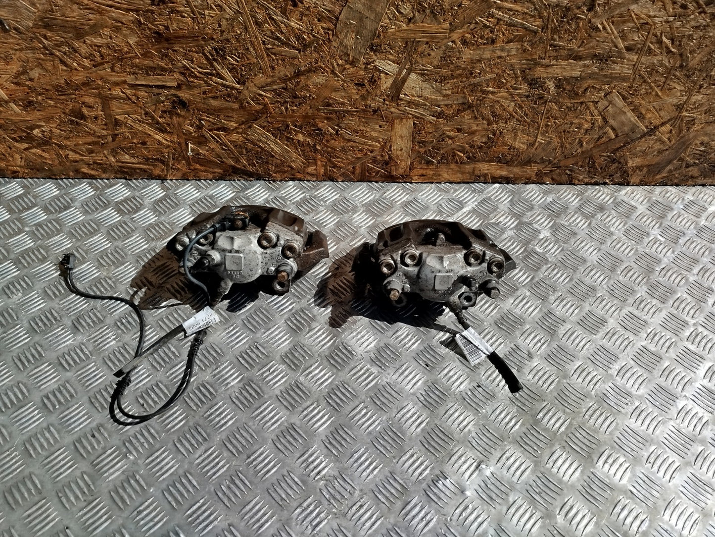 ✅Mercedes E300 W212 2013 2.1 Diesel Front Brake Calipers Warranty A271