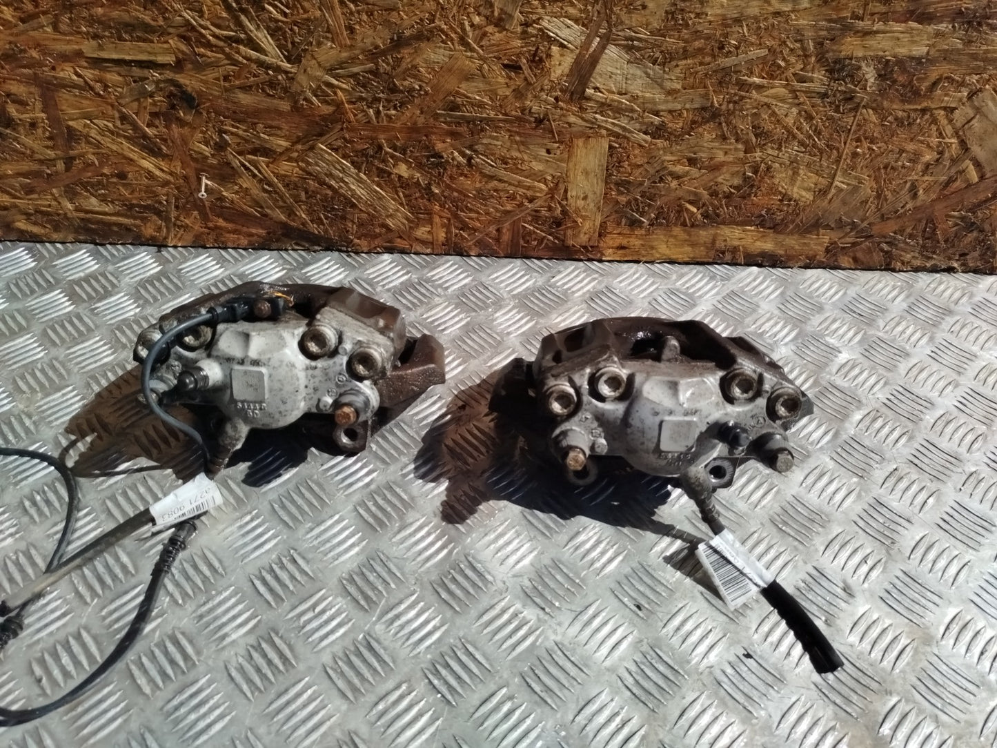 ✅Mercedes E300 W212 2013 2.1 Diesel Front Brake Calipers Warranty A271