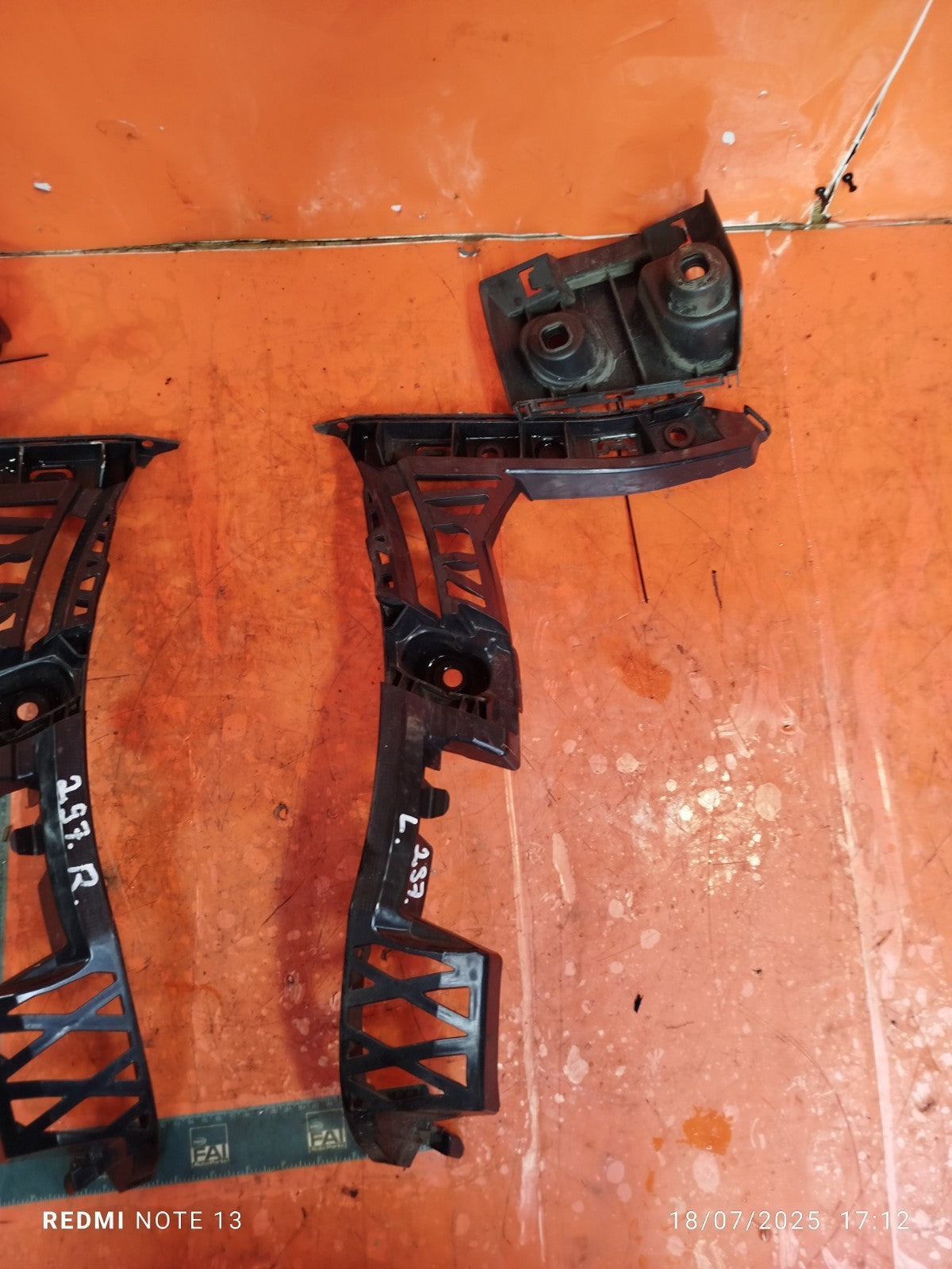 ✅Mercedes A180D Sport W177 2018 1.5 Diesel REAR BUMPER BRACKETS A1778853302 A297