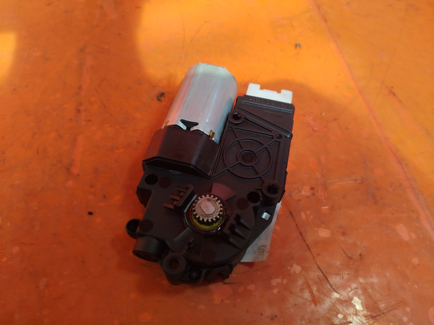 ✅MERCEDES C250 W204 2.1 DIESEL 2011 PANORAMIC SUNROOF MOTOR A2048200808 A283