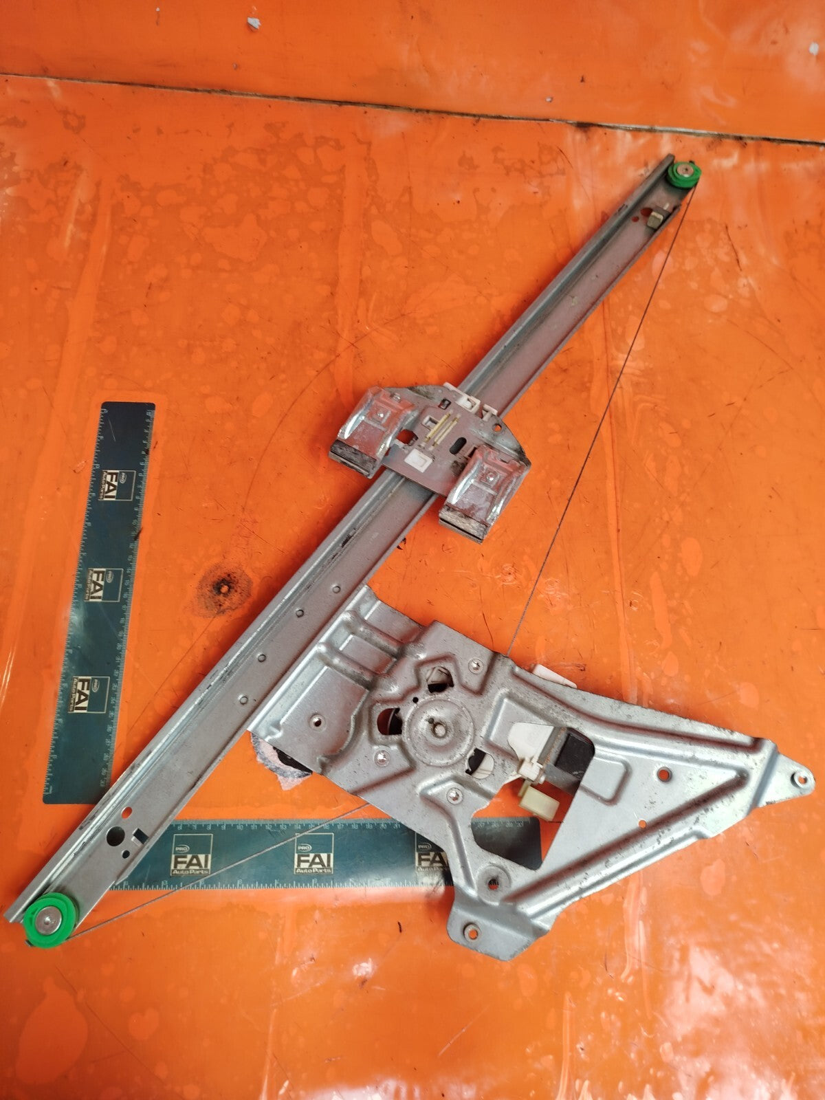 ✅VW CRAFTER CR35 2.0 DIESEL 2017 FRONT LEFT WINDOW REGULATOR A9067200046 A277