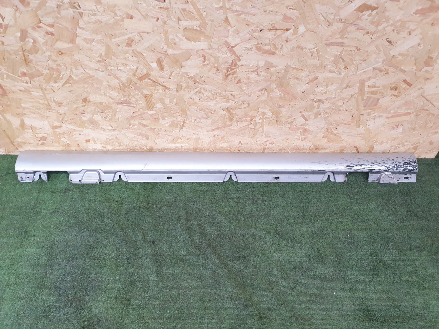 ✅MERCEDES C200 W205 2.0 PETROL 2016 RIGHT SIDE SKIRT SILVER A2056900240 A123