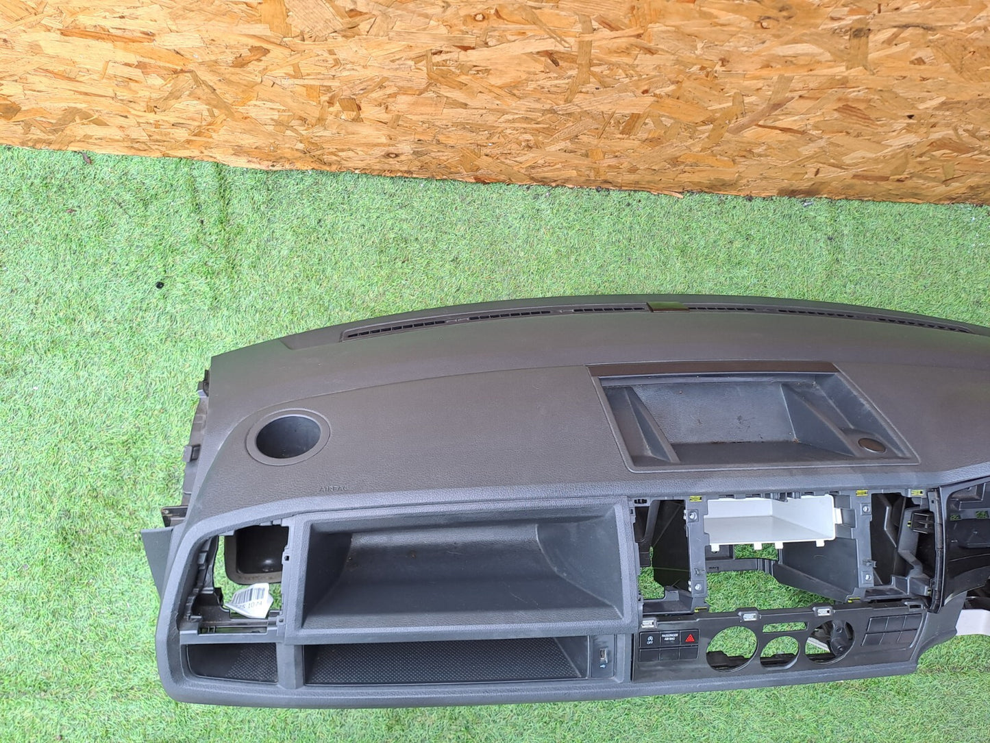 Volkswagen Transporter T6 2016 2.0 Diesel Dashboard 7E2857080 0589-P1-000744