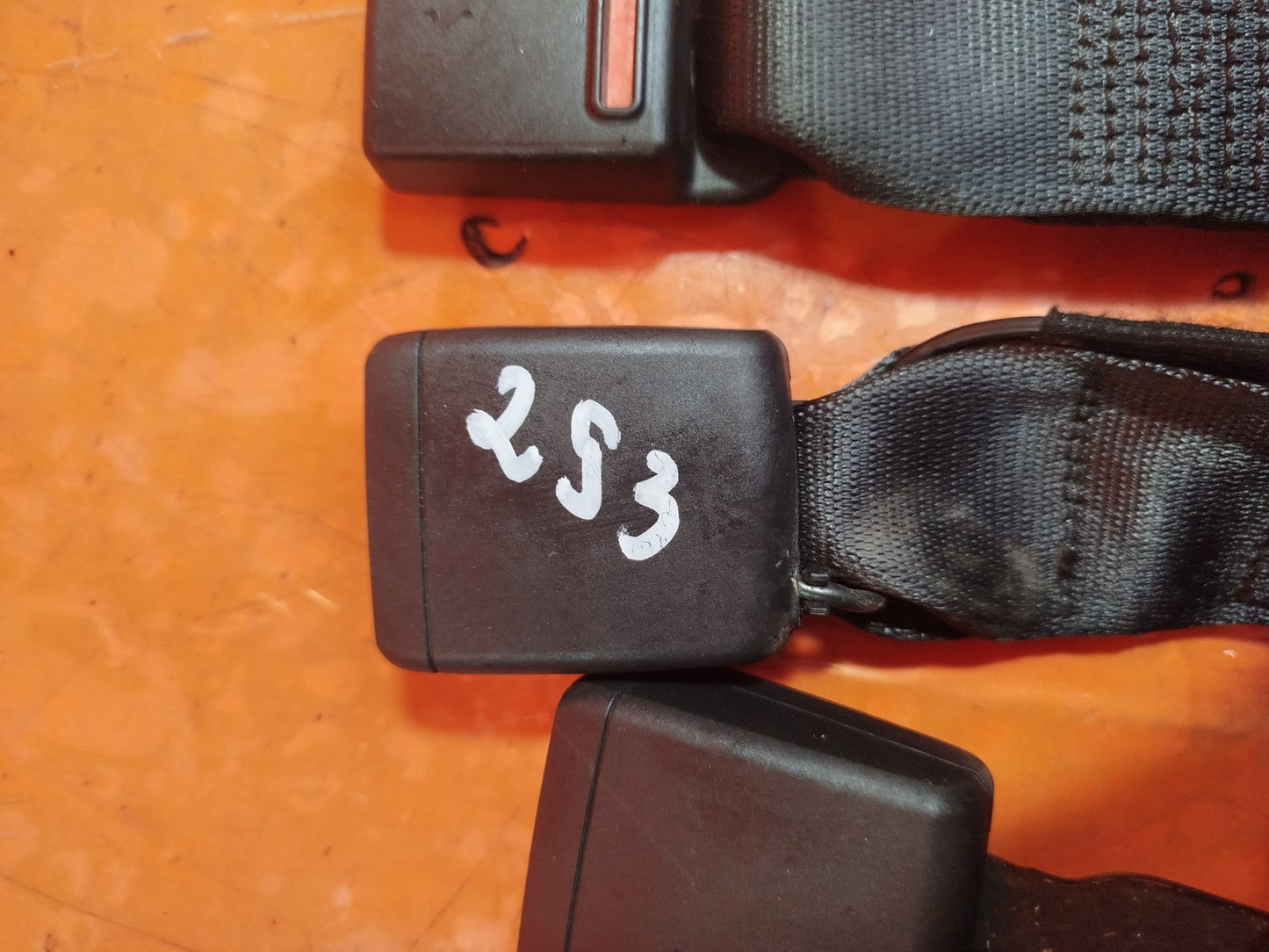 ✅2023 BMW 2 SERIES M SPORT F44 SEAT BELT BUCKLES 7456284 7456285 + WARRANTY A293