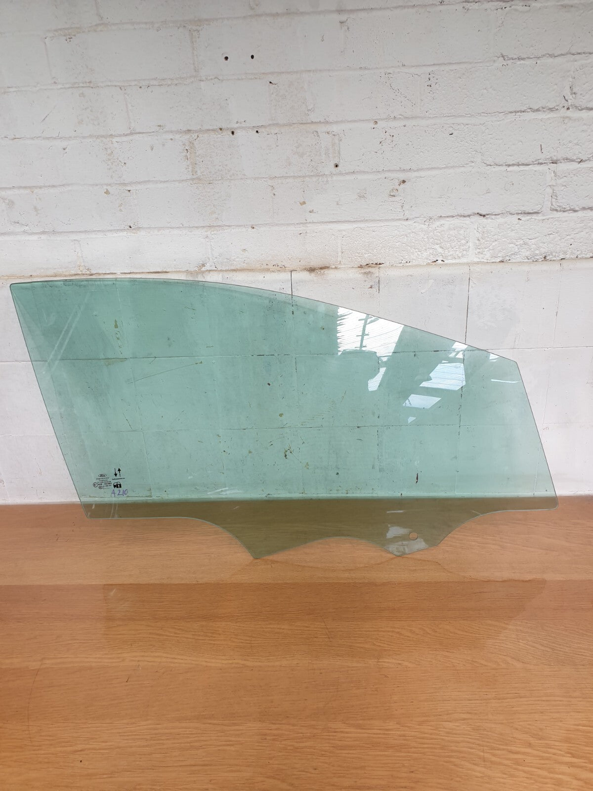 Ford Fiesta St-Line 2022 1.0 Petrol FRONT RIGHT GLASS WINDOW H1BB-A21410-A A210