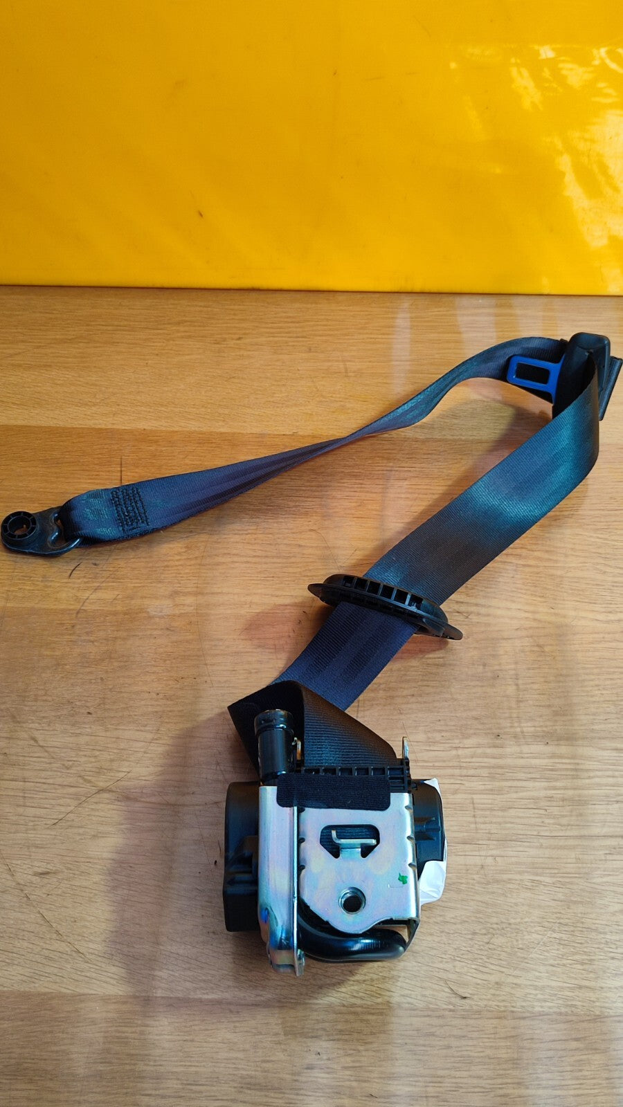 ✅LAND ROVER DISCOVERY SPORT L550 2.0 D 2018 SEAT BELT FRONT LEFT 635385200B A094