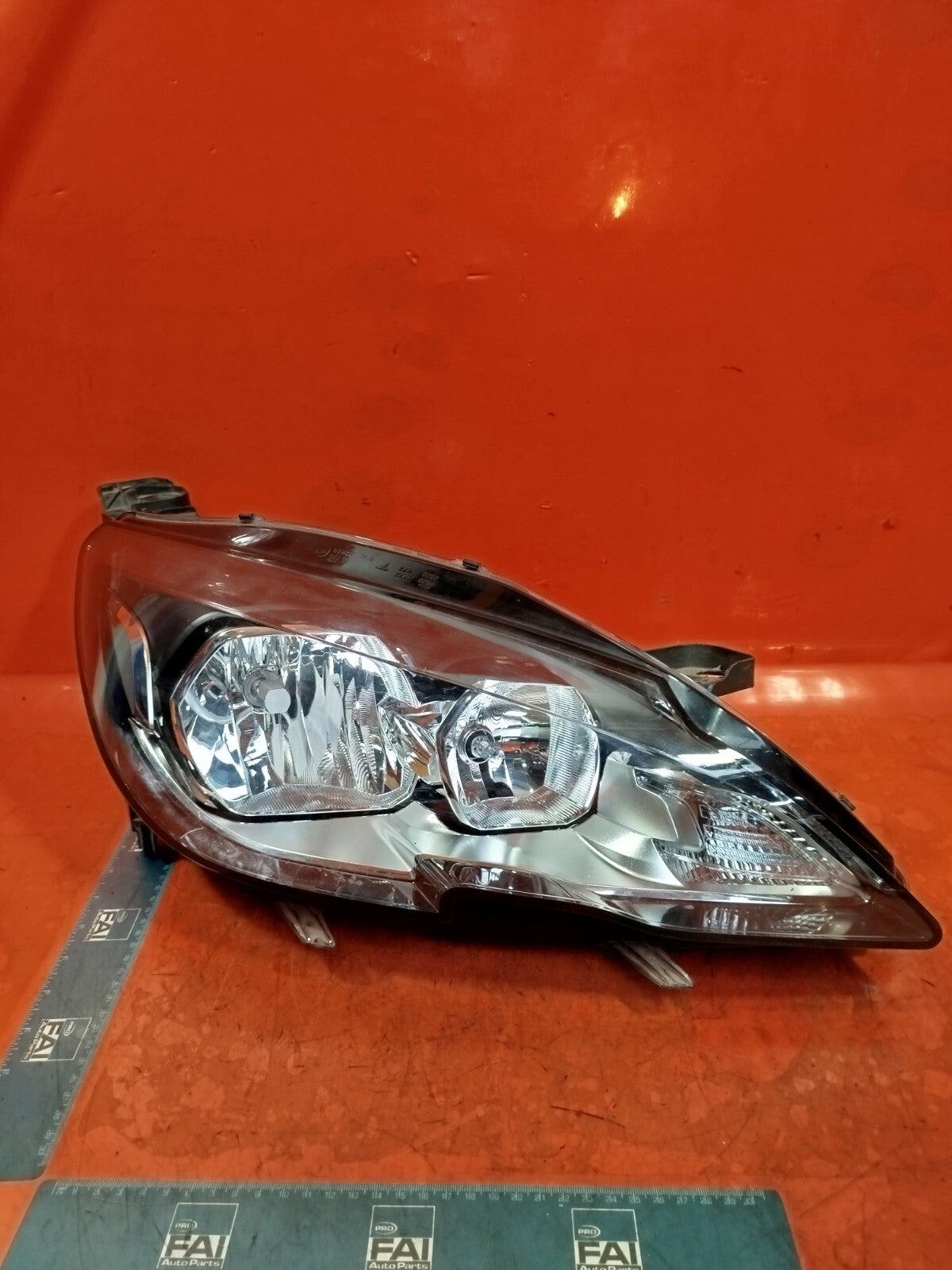 ✅PEUGEOT 308 MK2 2013-2021 FRONT RIGHT HEADLIGHT 030128760400 Warranty xAA