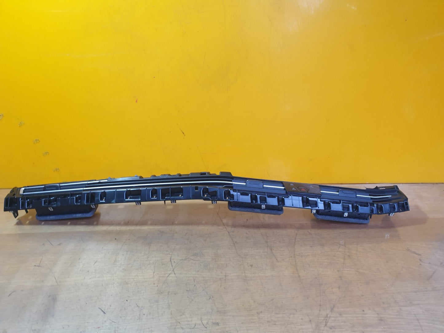 ✅VW GOLF MK8 1.5 PETROL 2022 HAZARD SWITCH & TRIM 5H0925200 Warranty A191