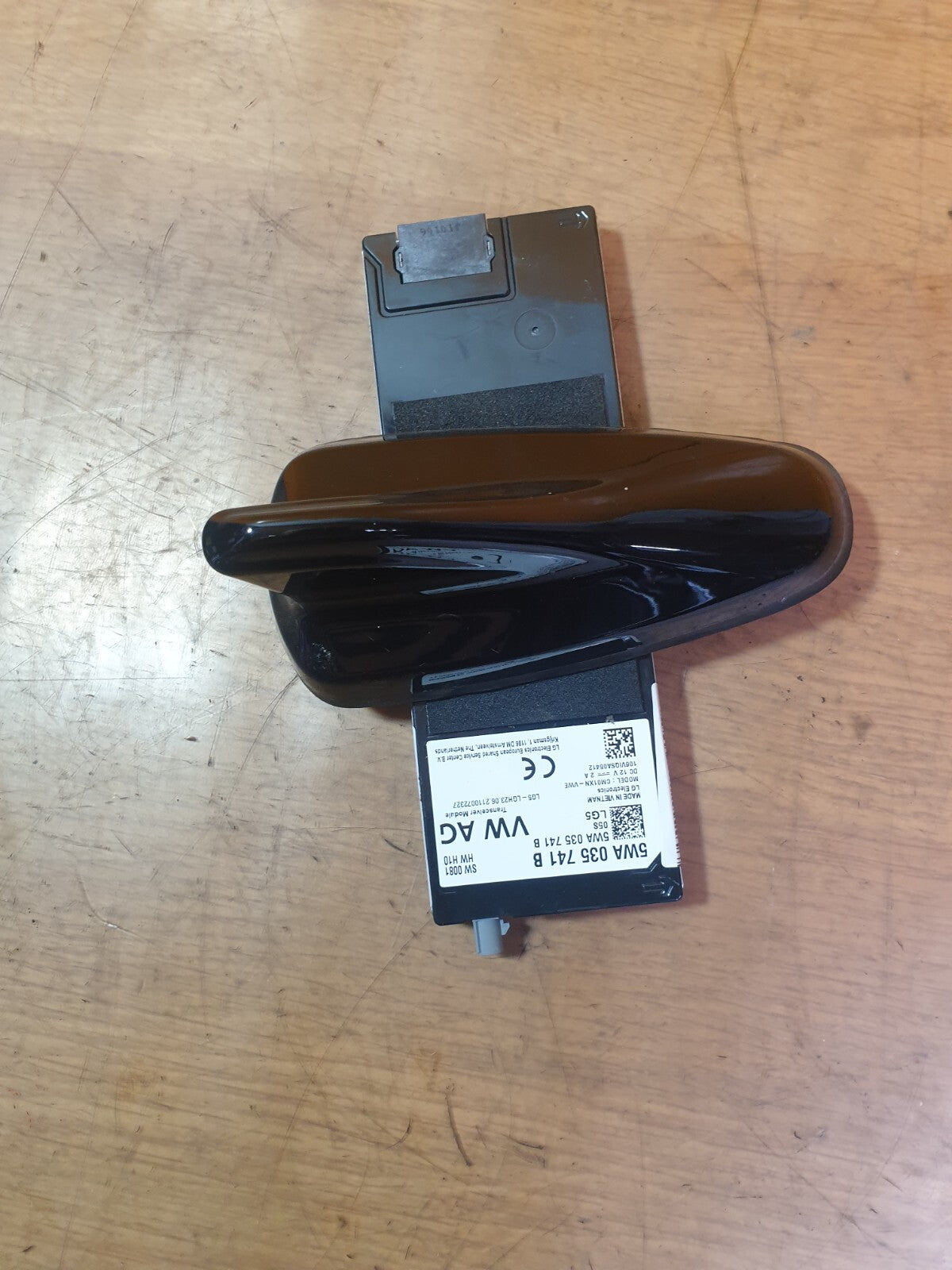 ✅VW GOLF MK8 1.5 PETROL 2022 ROOF ANTENNA AERIAL & AMPLIFIER MODULE 5WA035741B