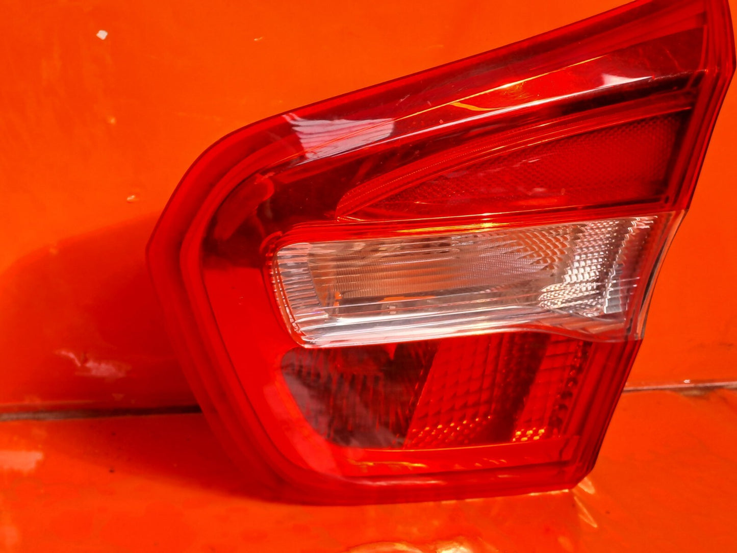✅Mercedes GLA 2016 2.1 REAR RIGHT INNER TAIL LIGHT A1569060458 Warranty A014
