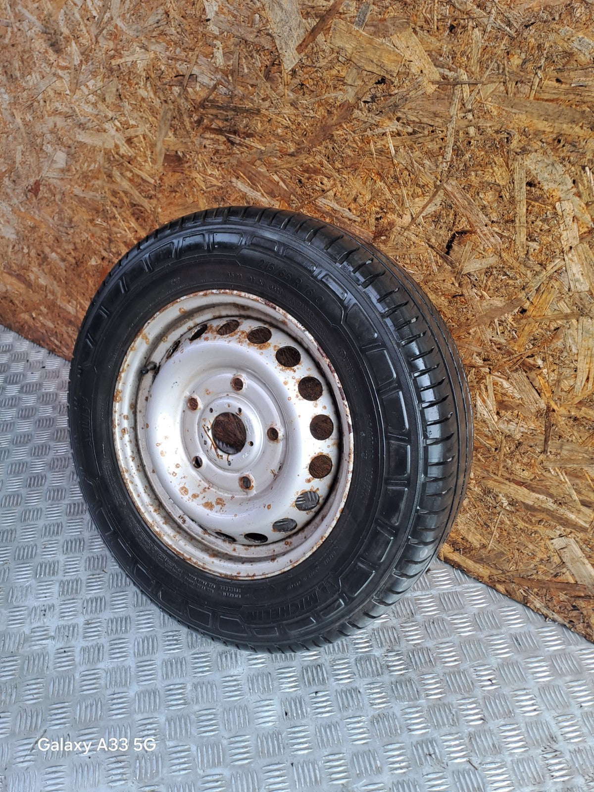 ✅VW CRAFTER CR35 2.0 DIESEL 2017 ALLOY WHEEL WITH TYRE 235/65 R16С A0014014802