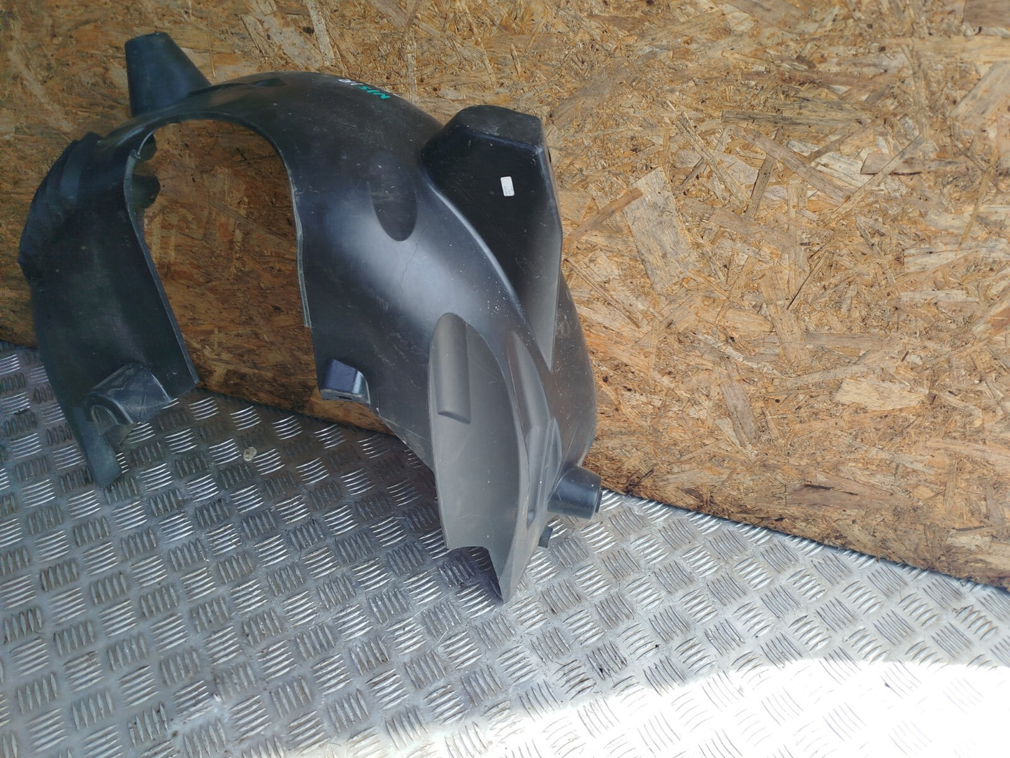 ✅Smart EQ Forfour 2020 REAR LEFT WHEEL ARCH LINER Warranty A263
