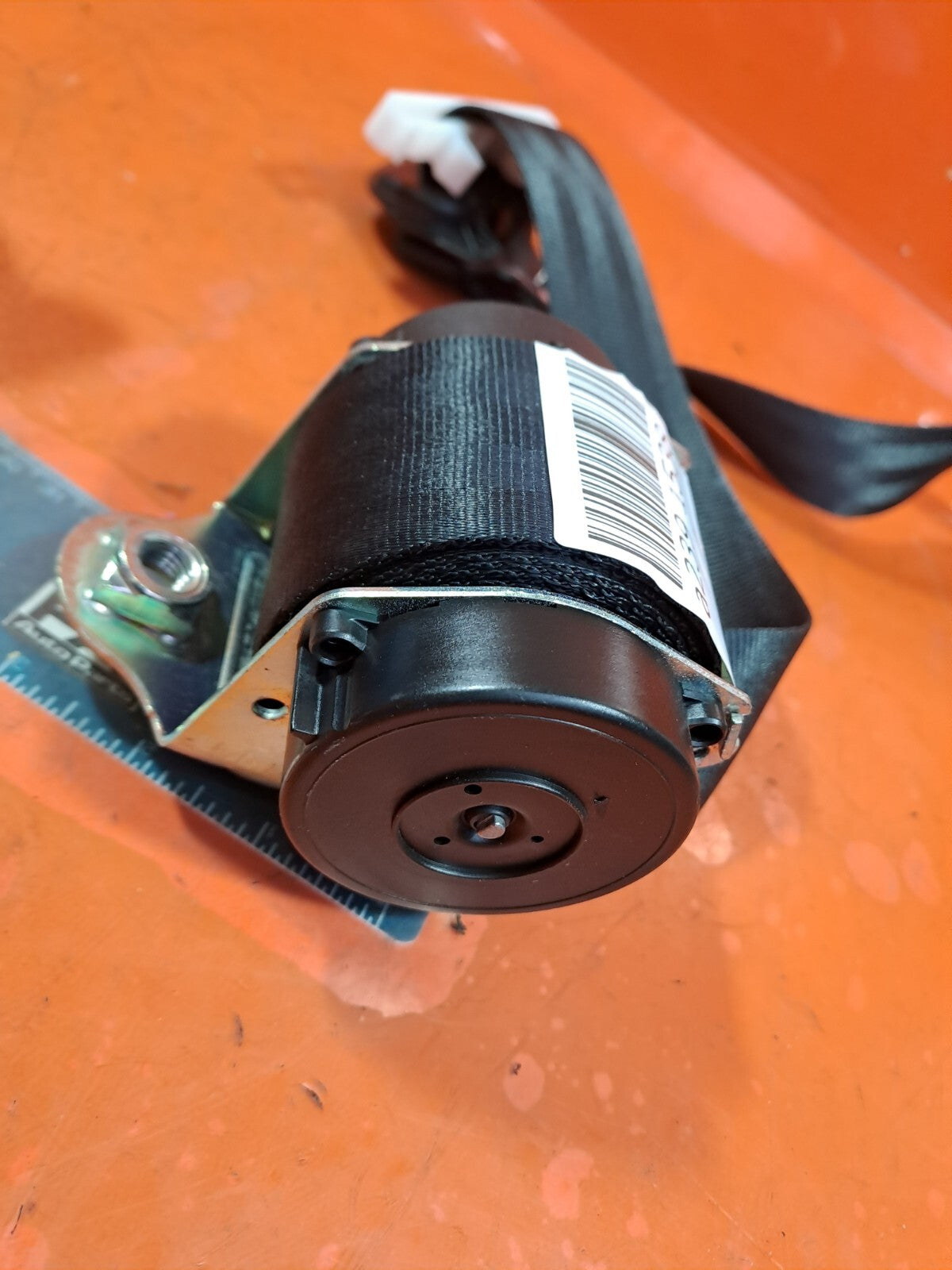 ✅2011 LAND ROVER DISCOVERY 4 L319 3.0D REAR LEFT SEAT BELT 8H22-F611B69-ABW 239