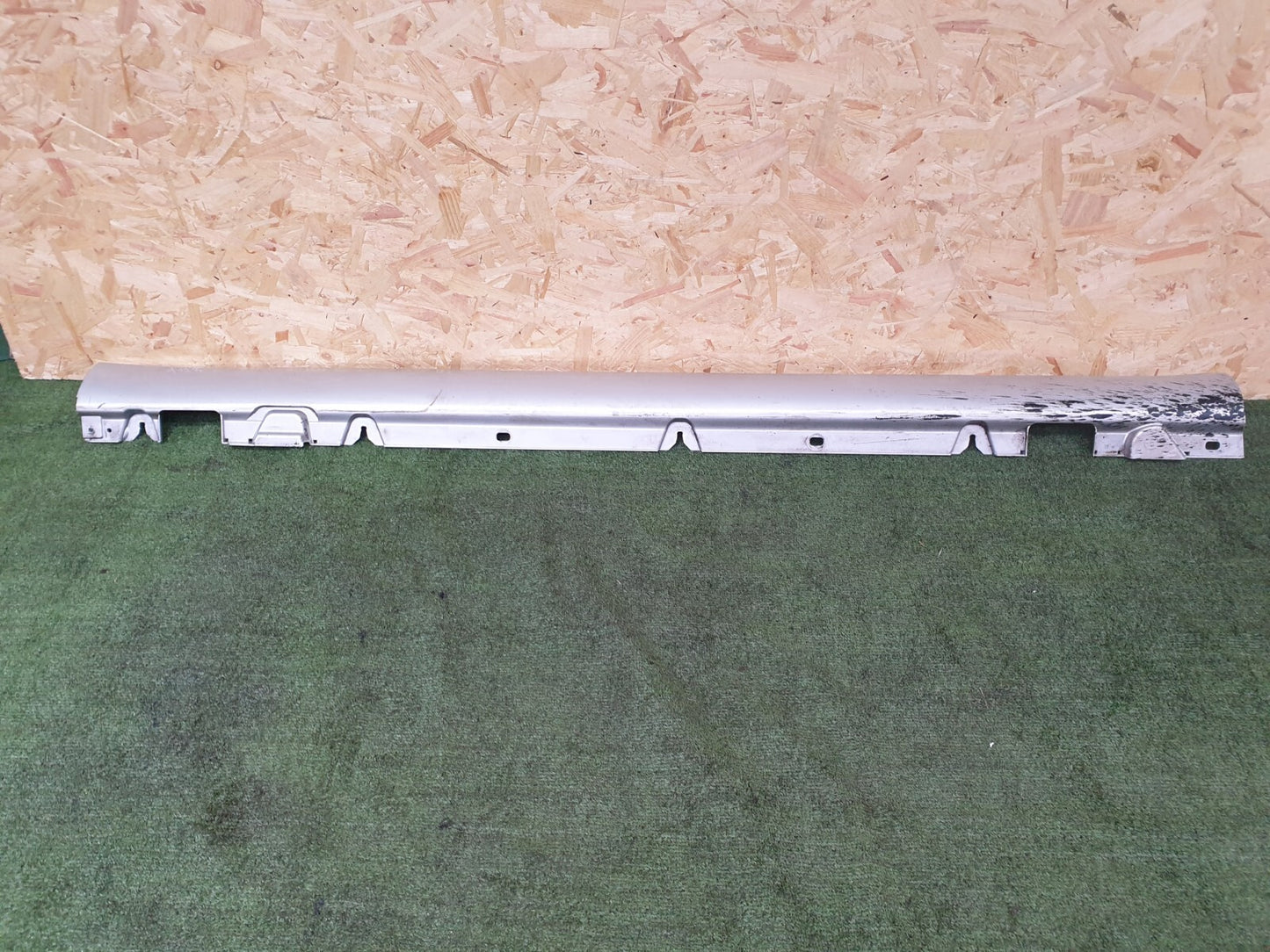 ✅MERCEDES C200 W205 2.0 PETROL 2016 RIGHT SIDE SKIRT SILVER A2056900240 A123
