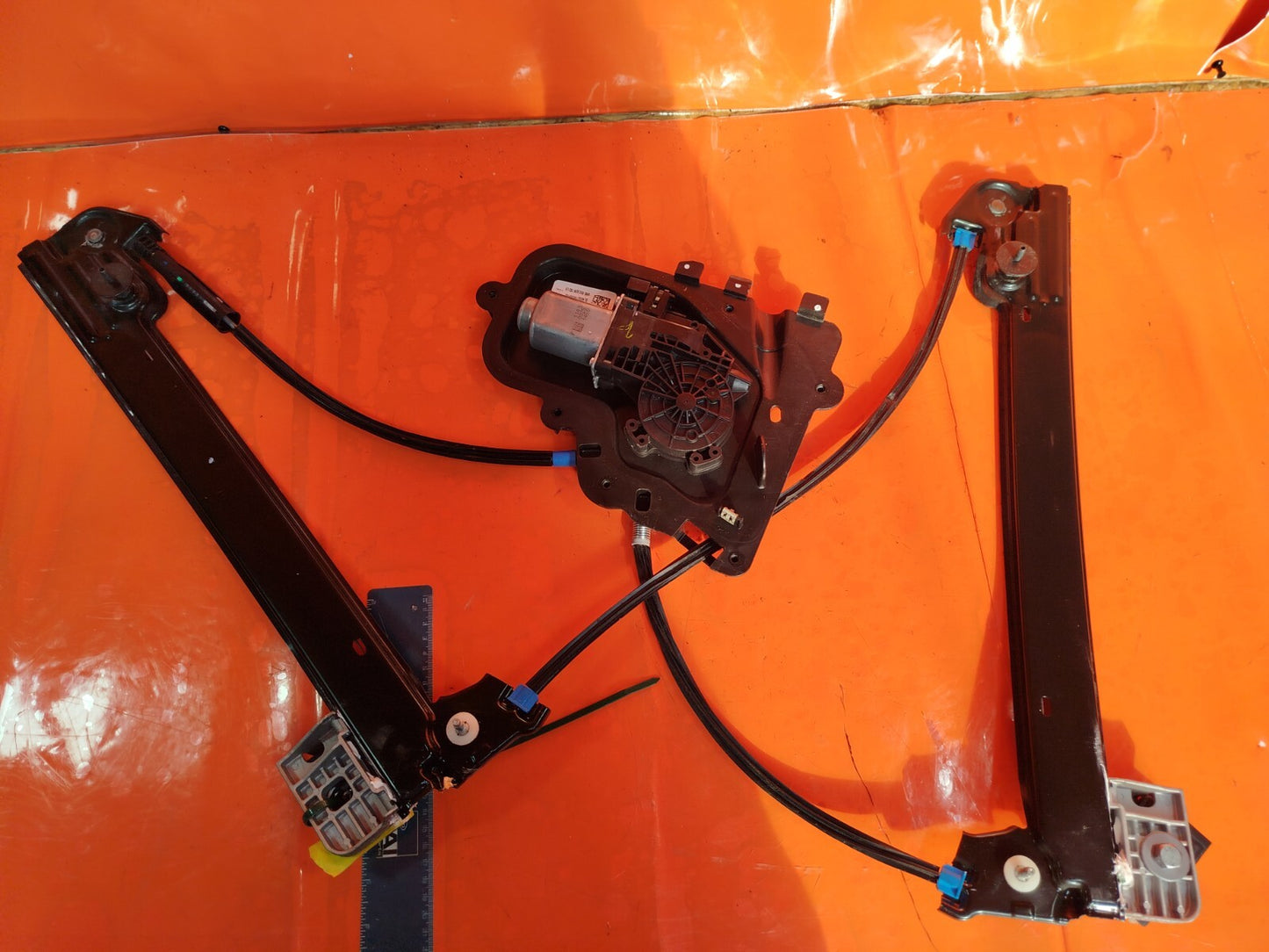 ✅Tesla Model 3 Long Range 2020 FRONT LEFT WINDOW REGULATOR 1096620-14-J Warranty