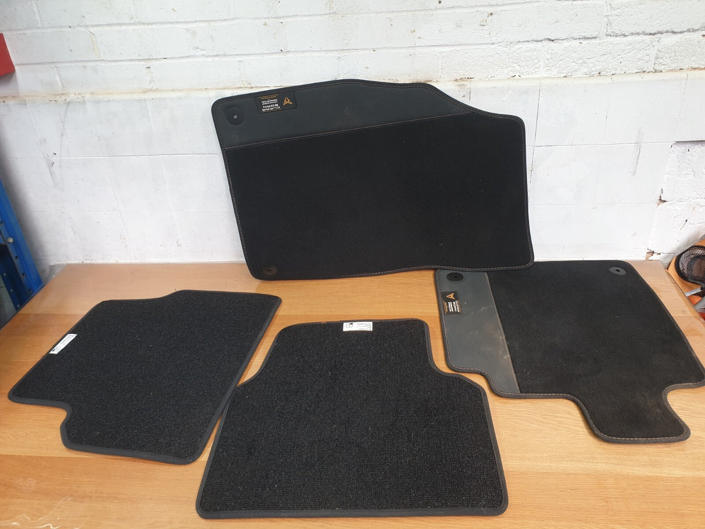 ✅2023 CUPRA FORMENTOR 1.4P FRONT & REAR FLOOR MAT SET 1EC863011A + WARRANTY A173