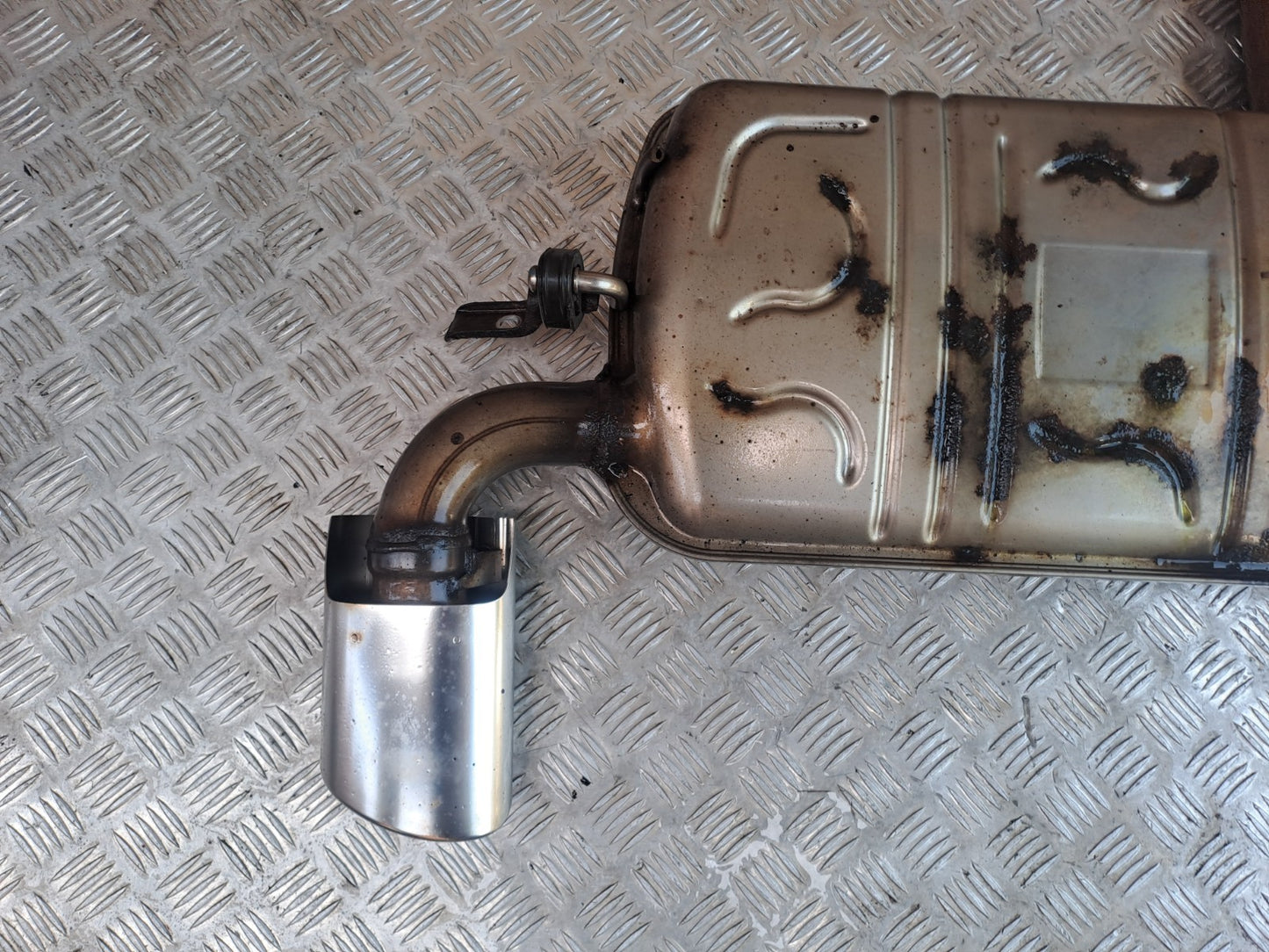 ✅MERCEDES B180 W246 1.8 DIESEL 2012 REAR EXHAUST BOX A2464910700 A299