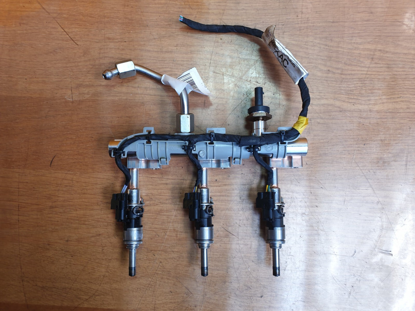 ✅2023 FORD PUMA MK2 FUEL RAIL INJECTORS H6BG-9D280-AB + WARRANTY A179