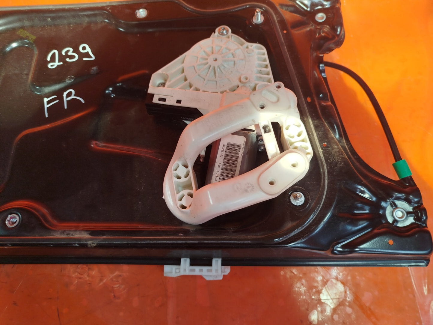 ✅LAND ROVER DISCOVERY 4 L319 3.0 DIESEL 2011 FRONT RIGHT WINDOW REGULATOR A239