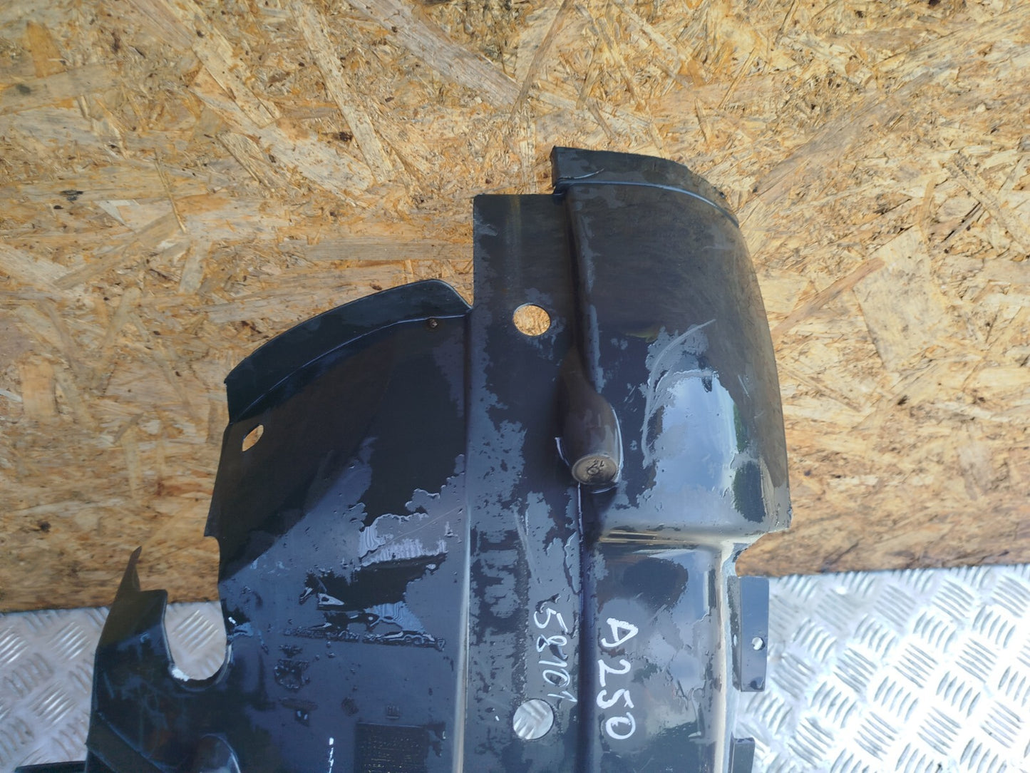✅Renault Trafic III Sl27 1.6 Diesel 2015 REAR RIGHT WHEEL ARCH LINER 93867899