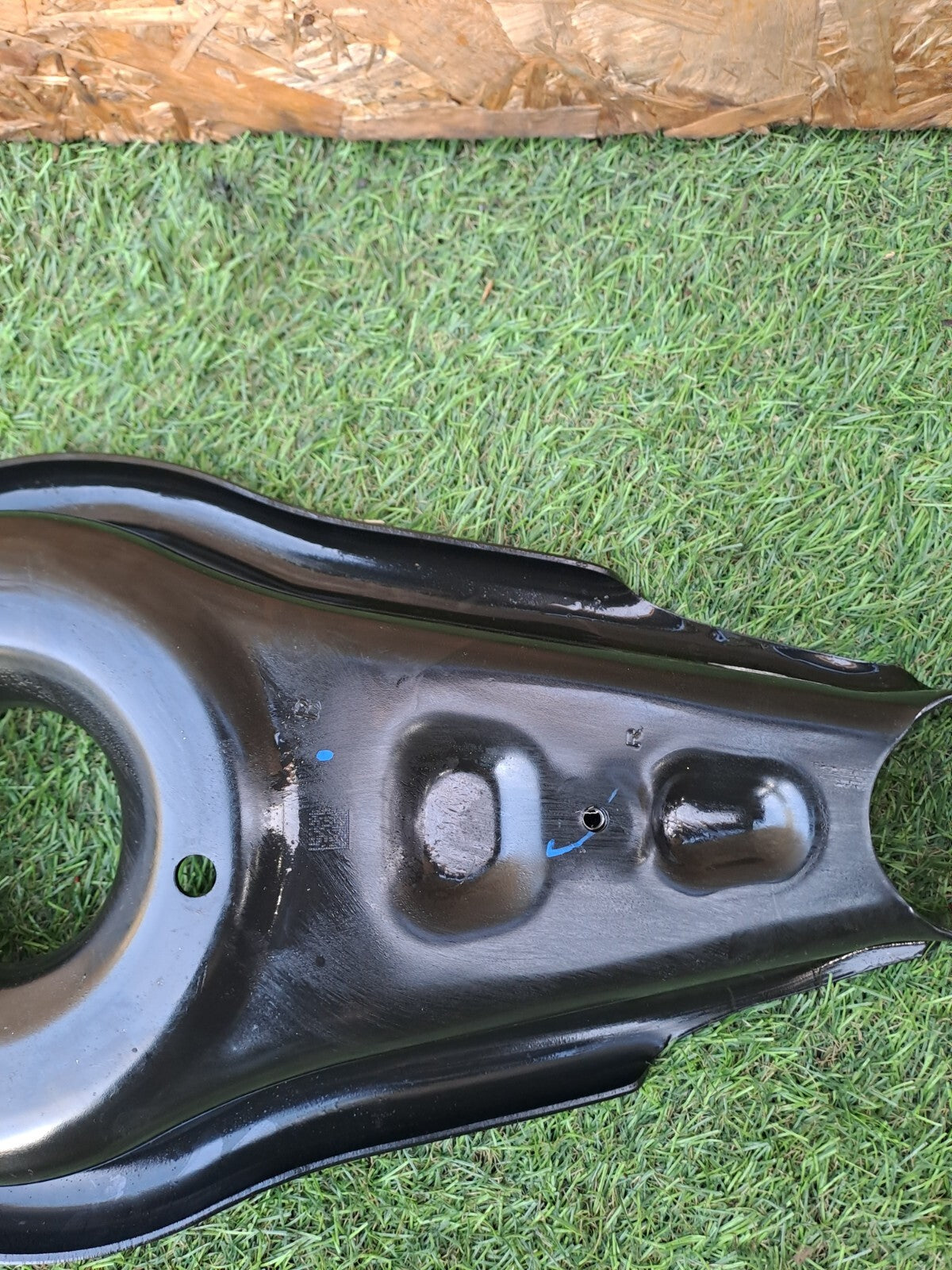 2024 TESLA MODEL 3 LONG REAR RIGHT SUPPORT ARM 1288456-00-A + WARRANTY A207