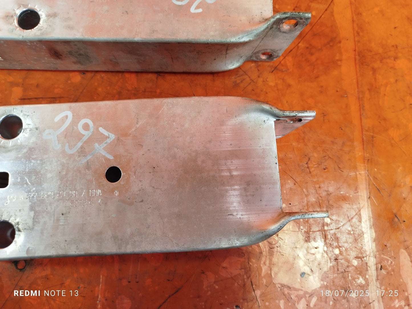 ✅MERCEDES A180D W177 1.5 DIESEL 2018 FRONT BUMPER REINFORCER CRASH CAN PAIR A297