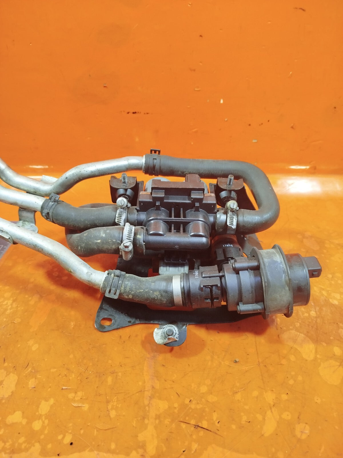 ✅2011 LAND ROVER RANGE ROVER L322 4.4D HEATER CONTROL VALVE XH42-18B619-AA A243