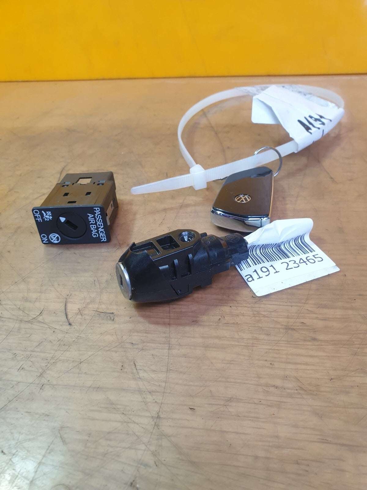 ✅VW GOLF MK8 1.5 PETROL 2022 PASSENGER AIRBAG SWITCH & KEY Warranty A191