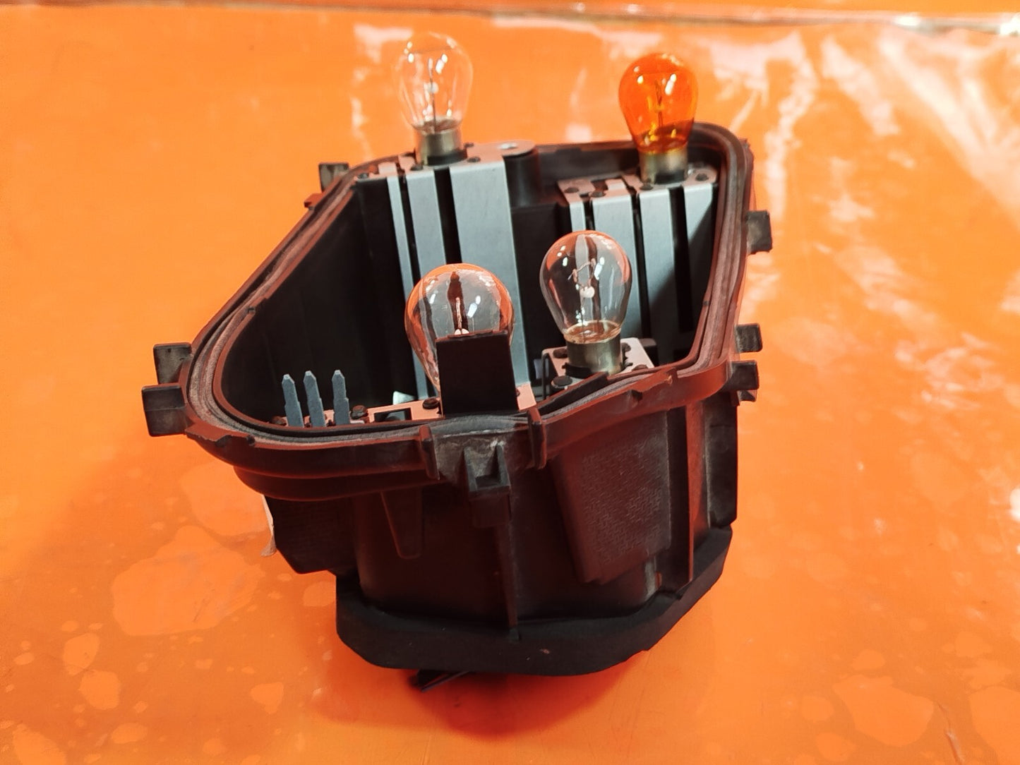 ✅VW POLO MATCH 1.0 PETROL 2021 REAR LEFT LIGHT BULB HOLDER 2GS945095 Warranty