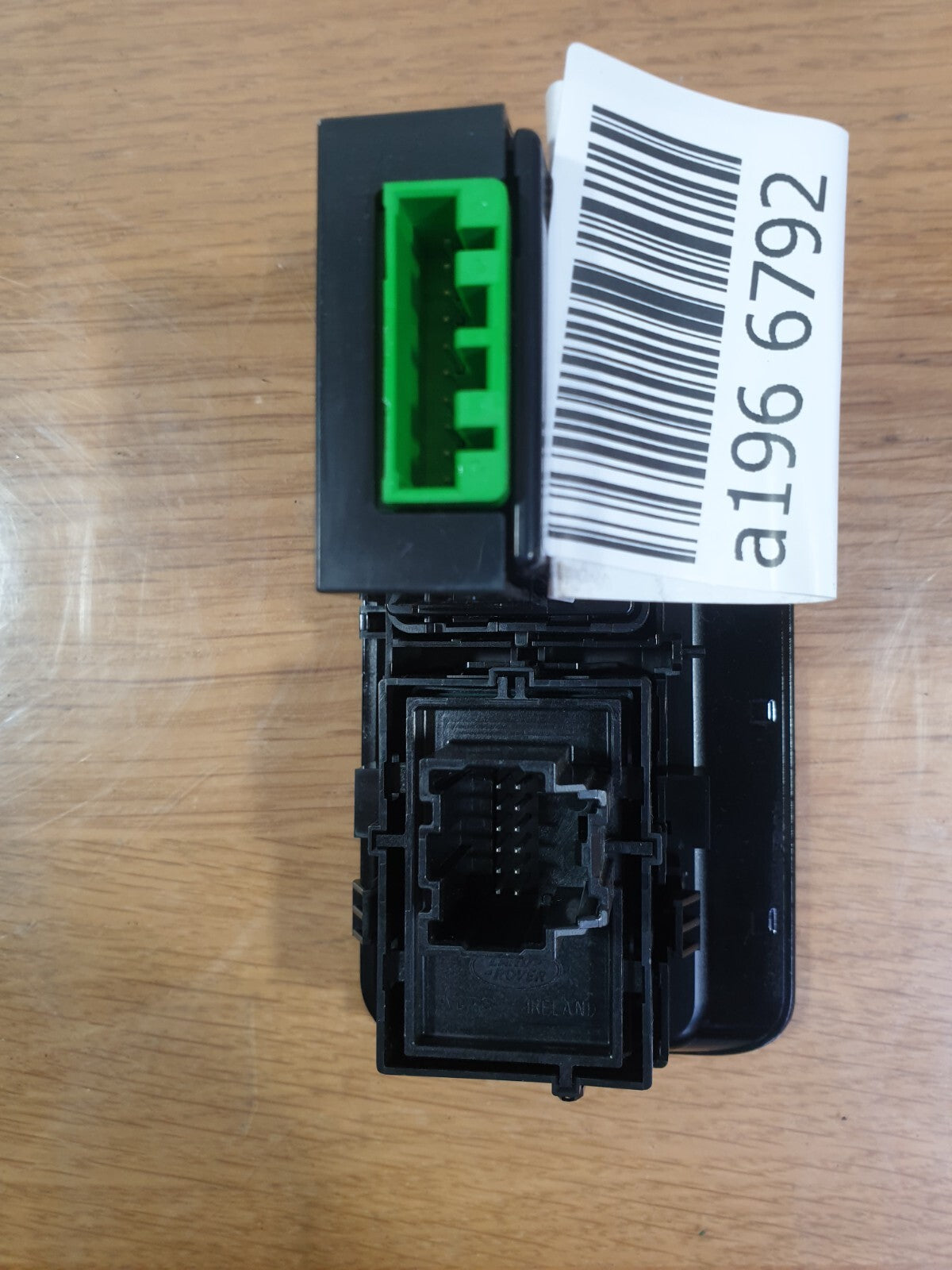 ✅JAGUAR F-PACE X761 2017 TAILGATE OPEN LANE ASSIST CONTROL SWITCH PANEL A196