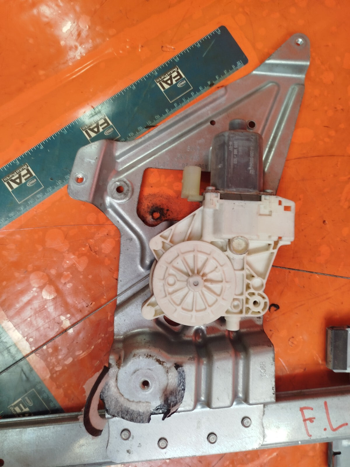 ✅VW CRAFTER CR35 2.0 DIESEL 2017 FRONT LEFT WINDOW REGULATOR A9067200046 A277