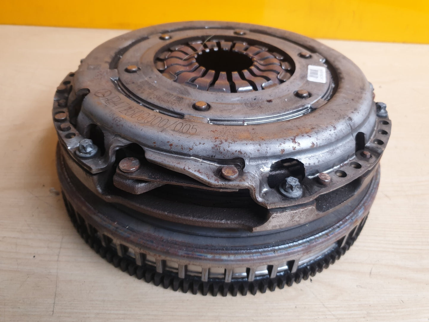 MERCEDES A-CLASS W177 1.3 PETROL 2019-2023 FLYWHEEL CLUTCH A2472500000 X00