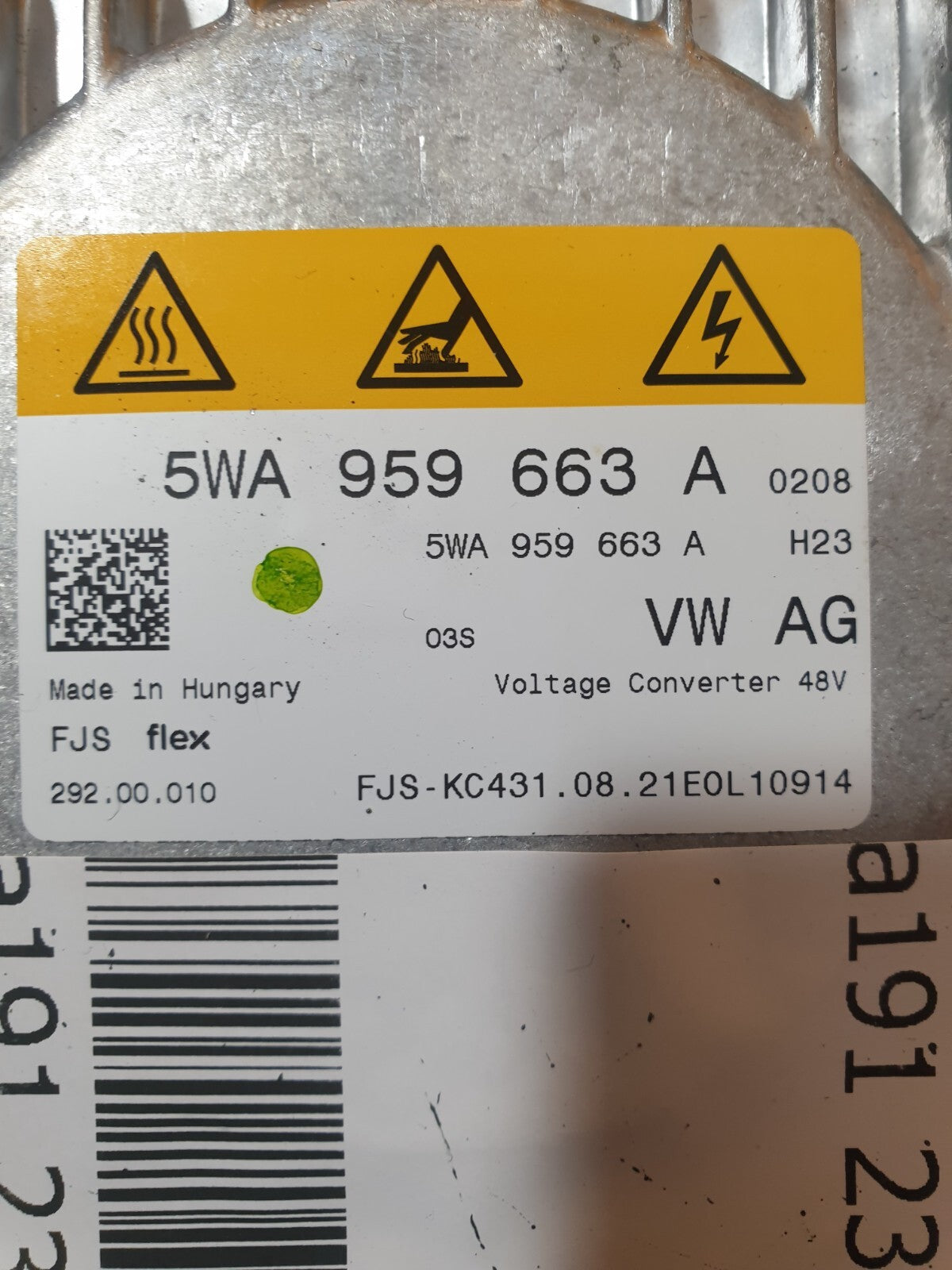 VW GOLF MK8 1.5 PETROL 2022 VOLTAGE CONVERTER CONTROL MODULE ECU 5WA959663A A191