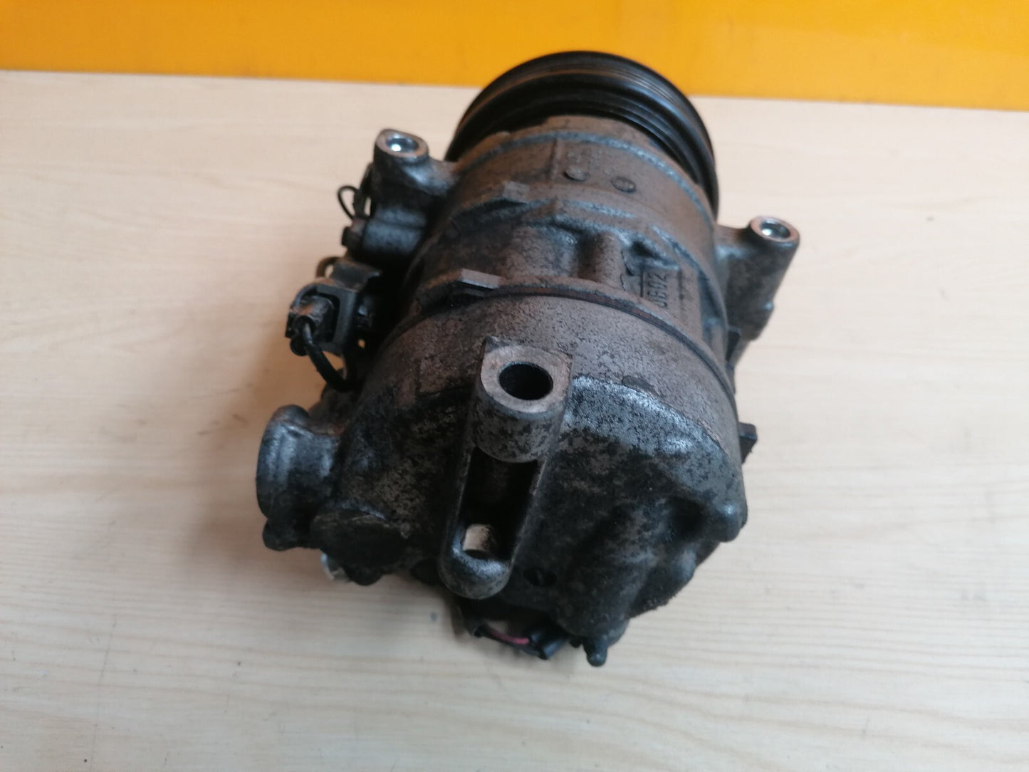 MERCEDES A200 W176 2.1 DIESEL 2015 AIR CON PUMP COMPRESSOR A0038304460 A047