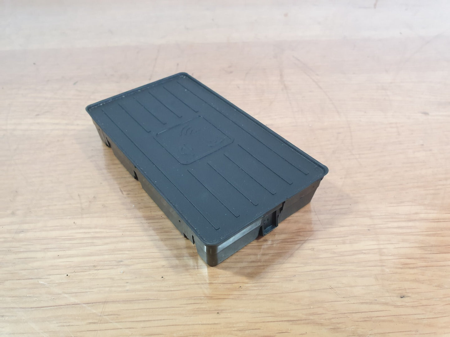 SEAT Arona Fr Tsi 1.0 Petrol 2019 ANTENNA WIRELESS CHARGING MODULE 81A035502