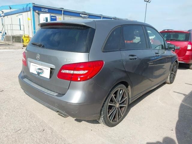 ✅MERCEDES B180 W246 1.8 DIESEL 2012 BREAKING PRICE PER WHEEL NUT ONLY GREY A299