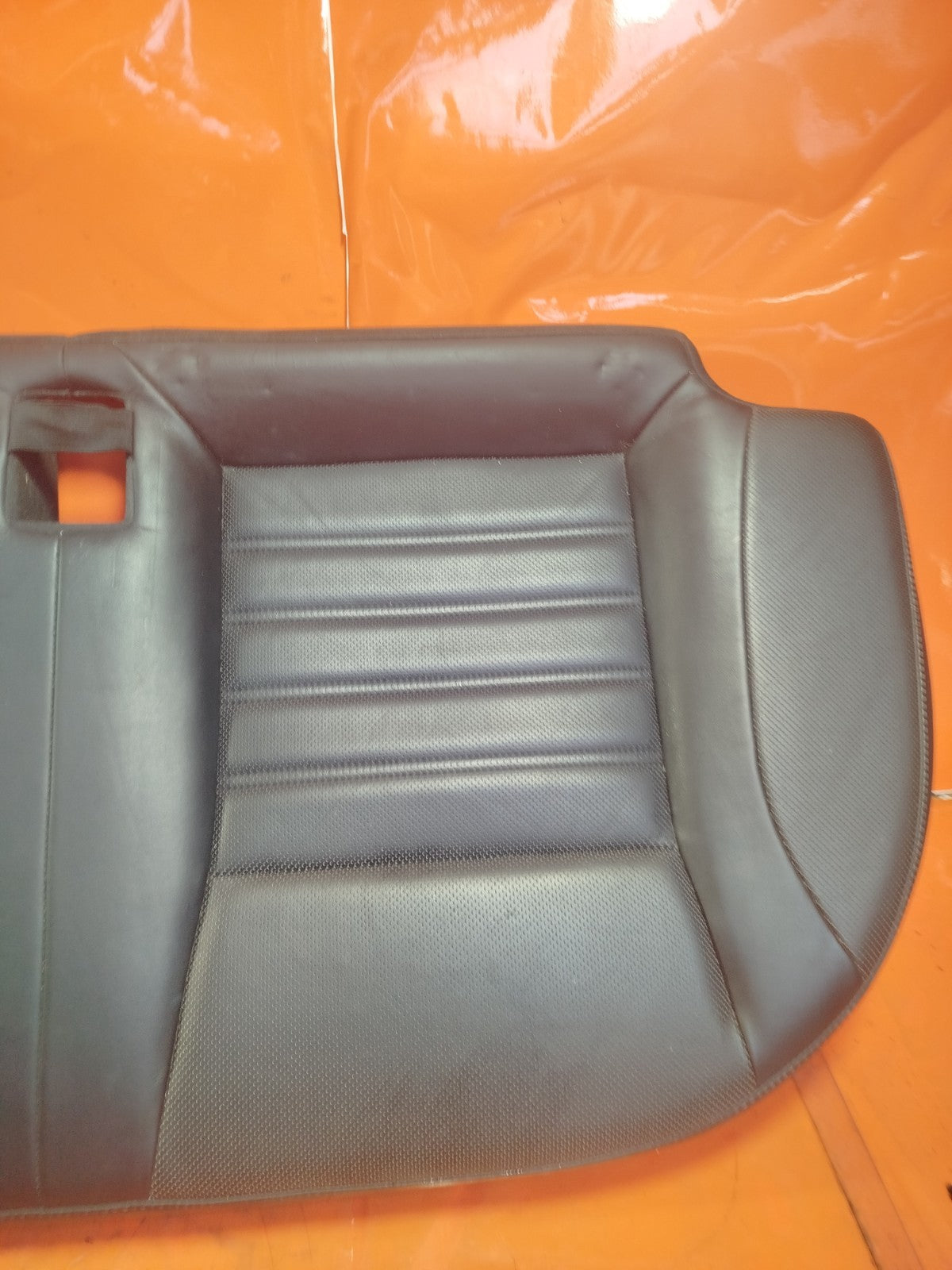 ✅Ssangyong Tivoli Elx 2015 1.6 Petrol REAR LEATHER SEAT BASE Warranty A221