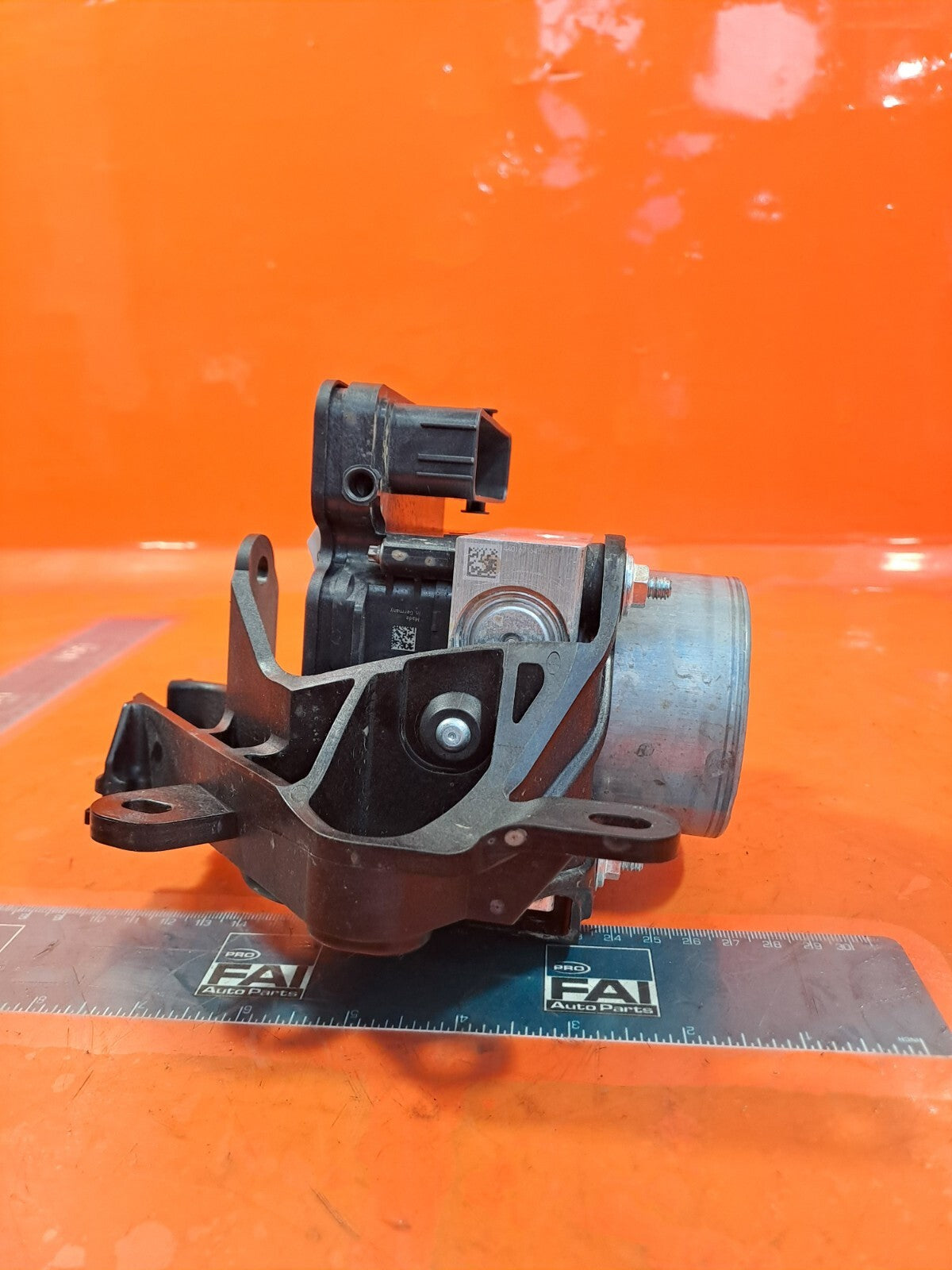TESLA Model 3 Long 2024 PUMP MODULATOR CONTROL UNIT 1344741-00-B 1344745-00-A