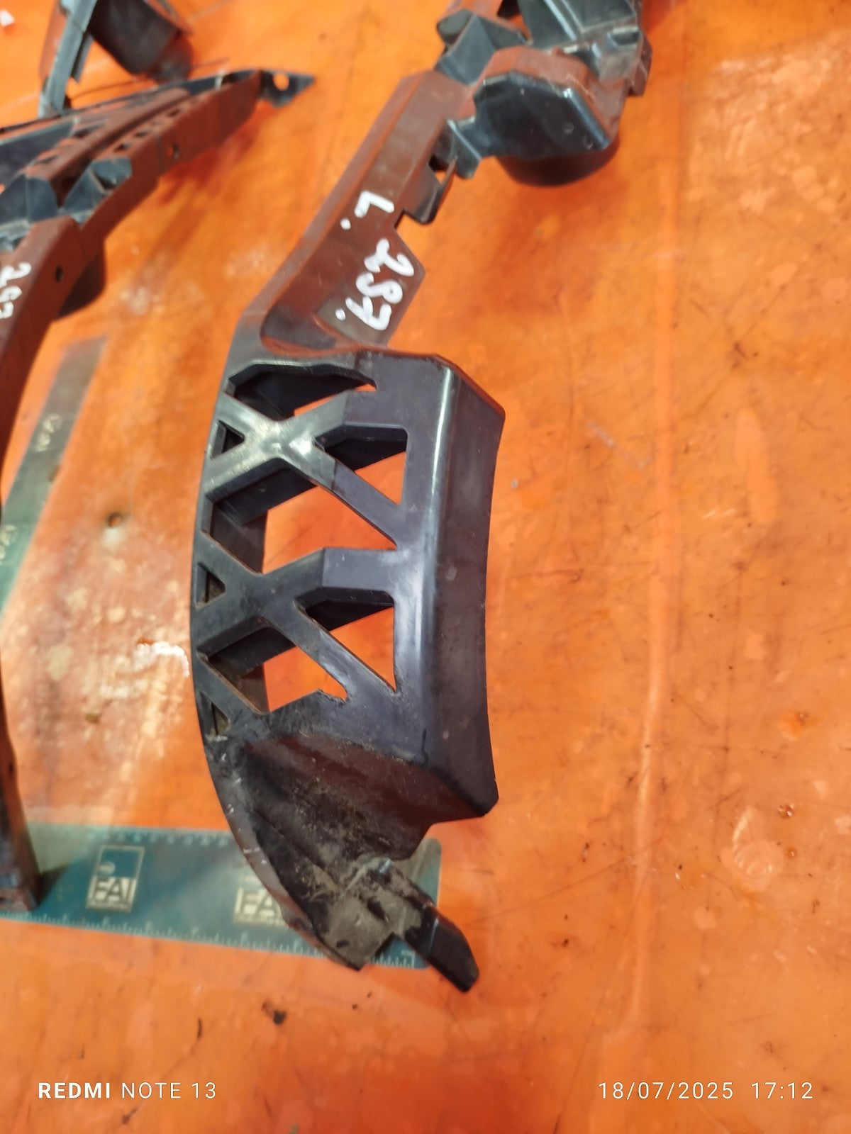 ✅Mercedes A180D Sport W177 2018 1.5 Diesel REAR BUMPER BRACKETS A1778853302 A297