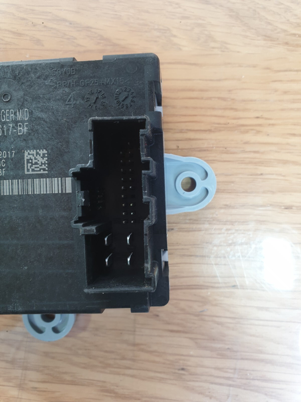 ✅Jaguar F-Pace 3.0 Petrol 2017 Front Left Door Control Module HPLA-14D617BF A196