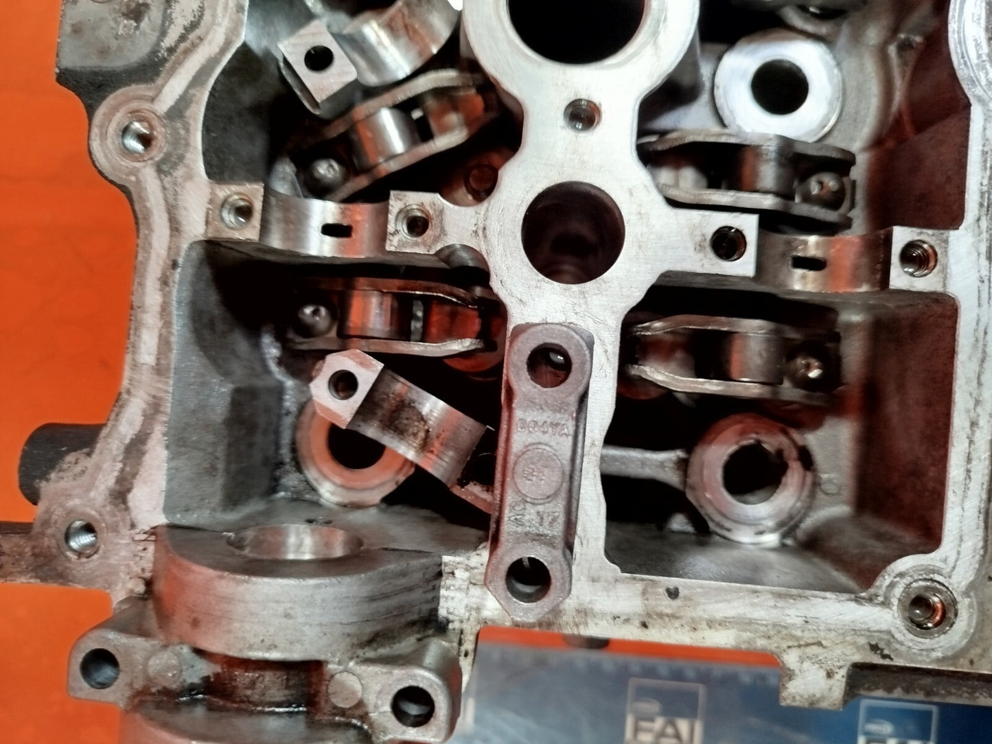 ✅2010 LAND ROVER DISCOVERY 4 L319 3.0D RIGHT ENGINE CYLINDER HEAD 9X2Q-6090-CA
