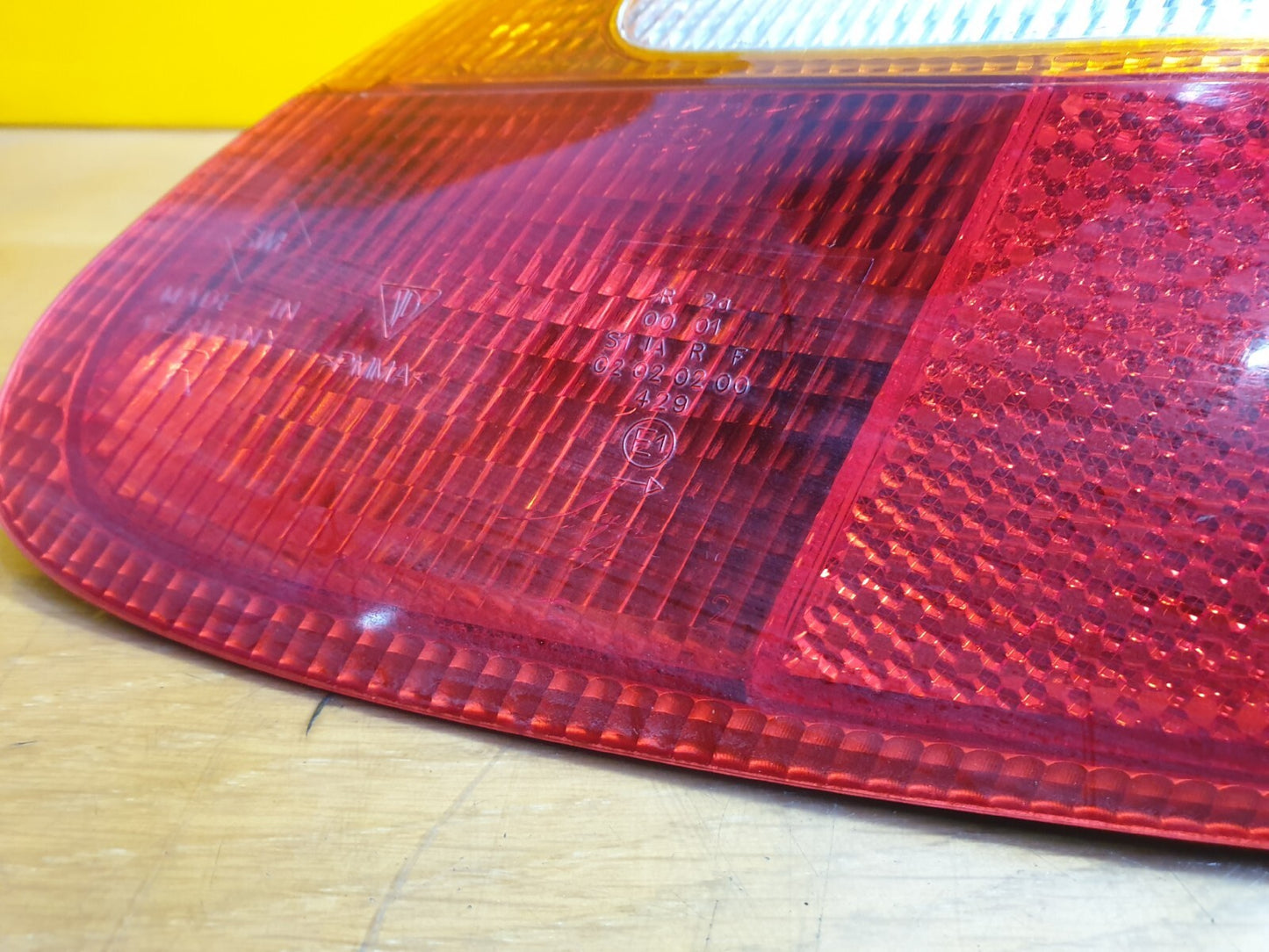 ✅2002 PORSCHE BOXTER 986 2.7P REAR RIGHT TAIL LIGHT + WARRANTY A129