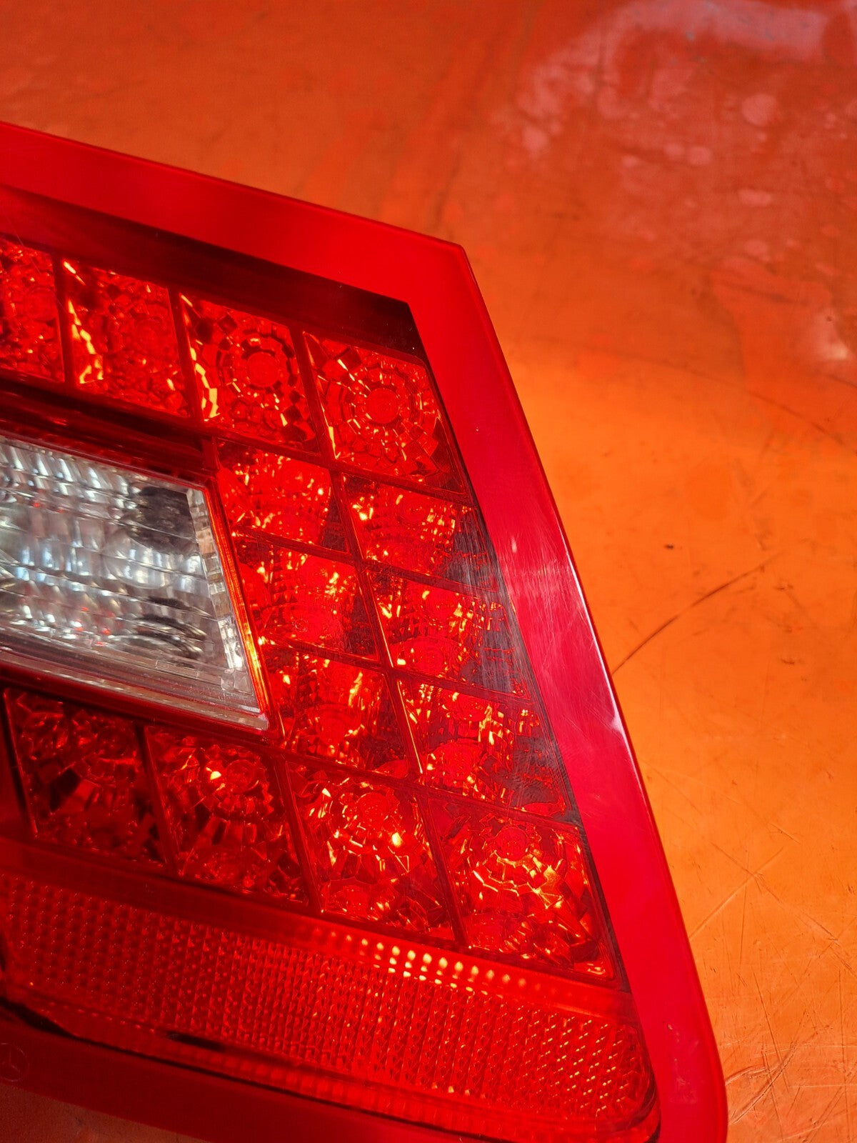 ✅2011 MERCEDES E CLASS W212 REAR LEFT INNER TAIL LIGHT A2129060358 + WARRANTY