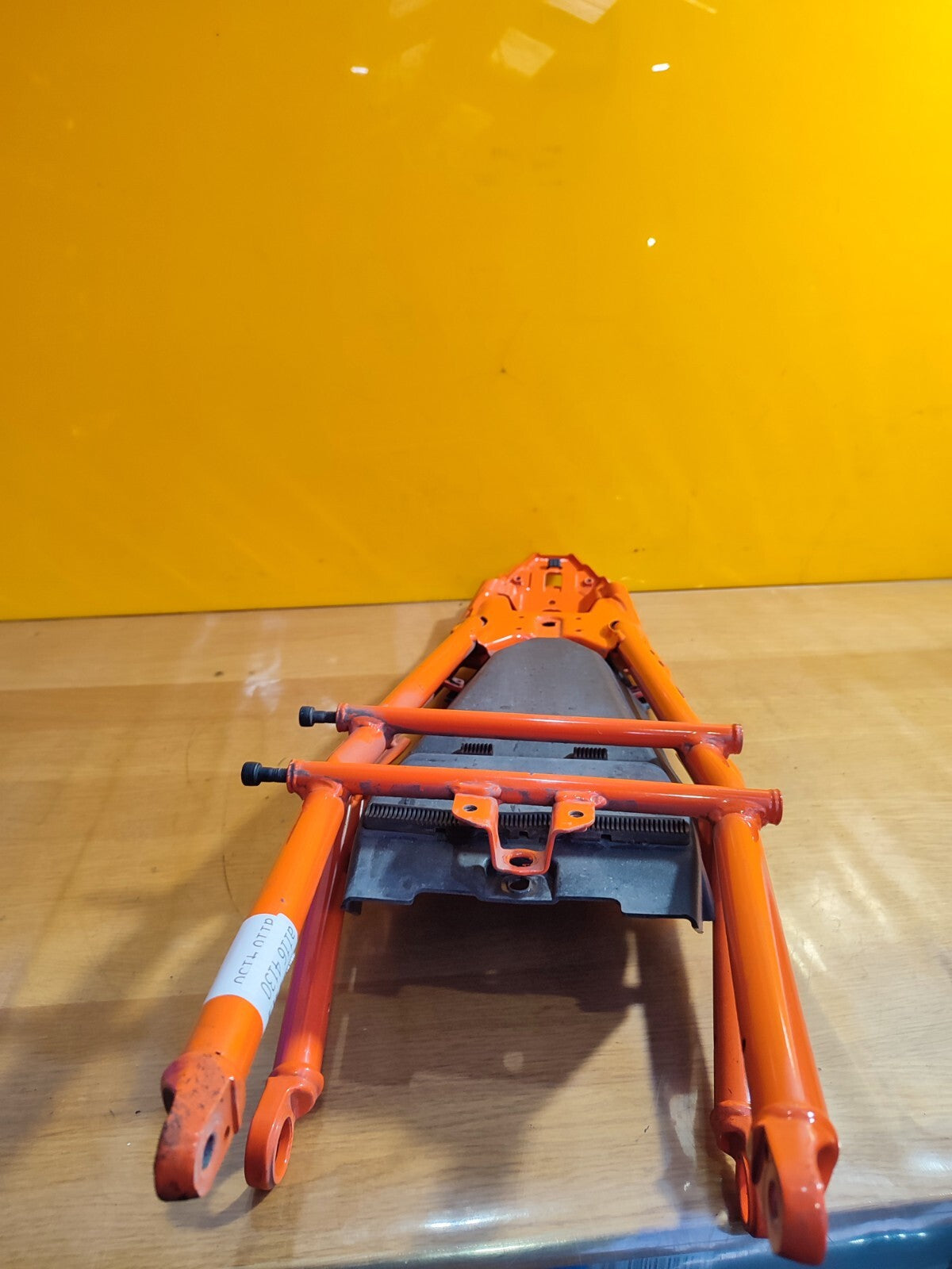 ✅KTM RC125 PETROL 2023 SEAT SUBFRAME Warranty A116
