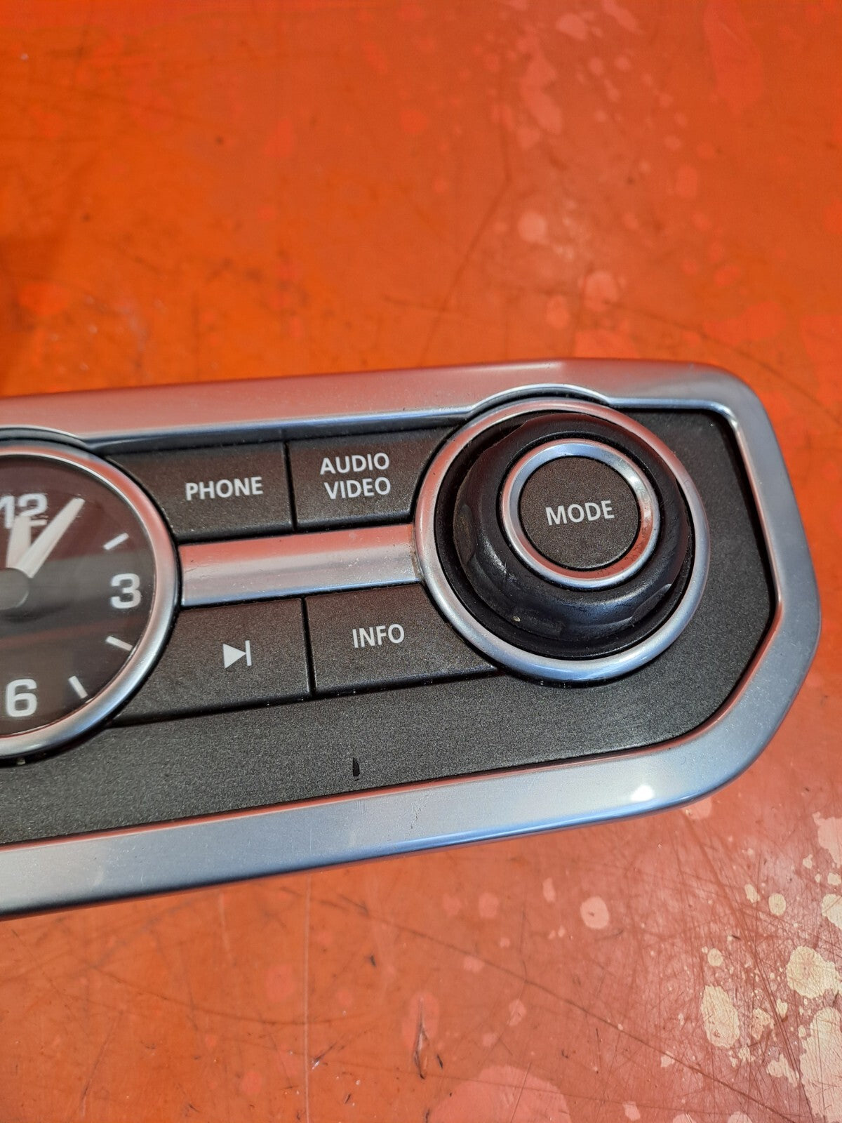 ✅2010 LAND ROVER DISCOVERY 4 L319 CD RADIO STEREO SWITCH PANEL AH22-18C858-BE