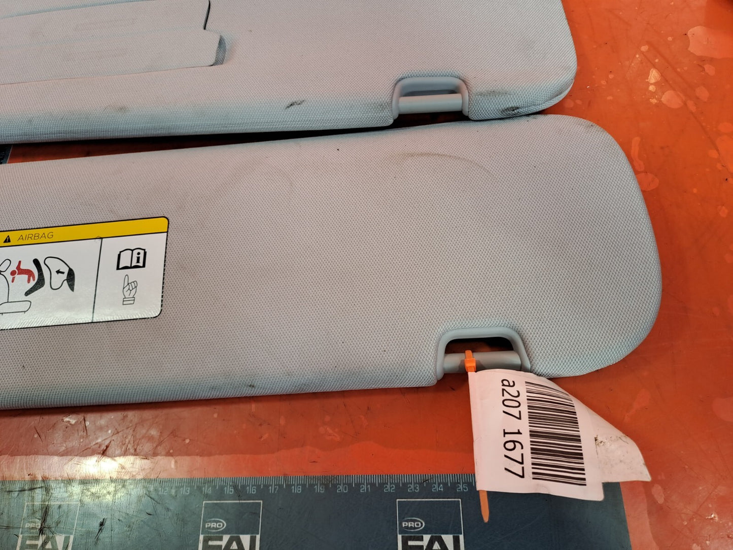 TESLA MODEL 3 LONG 2024 SUN VISOR PAIR Warranty A207