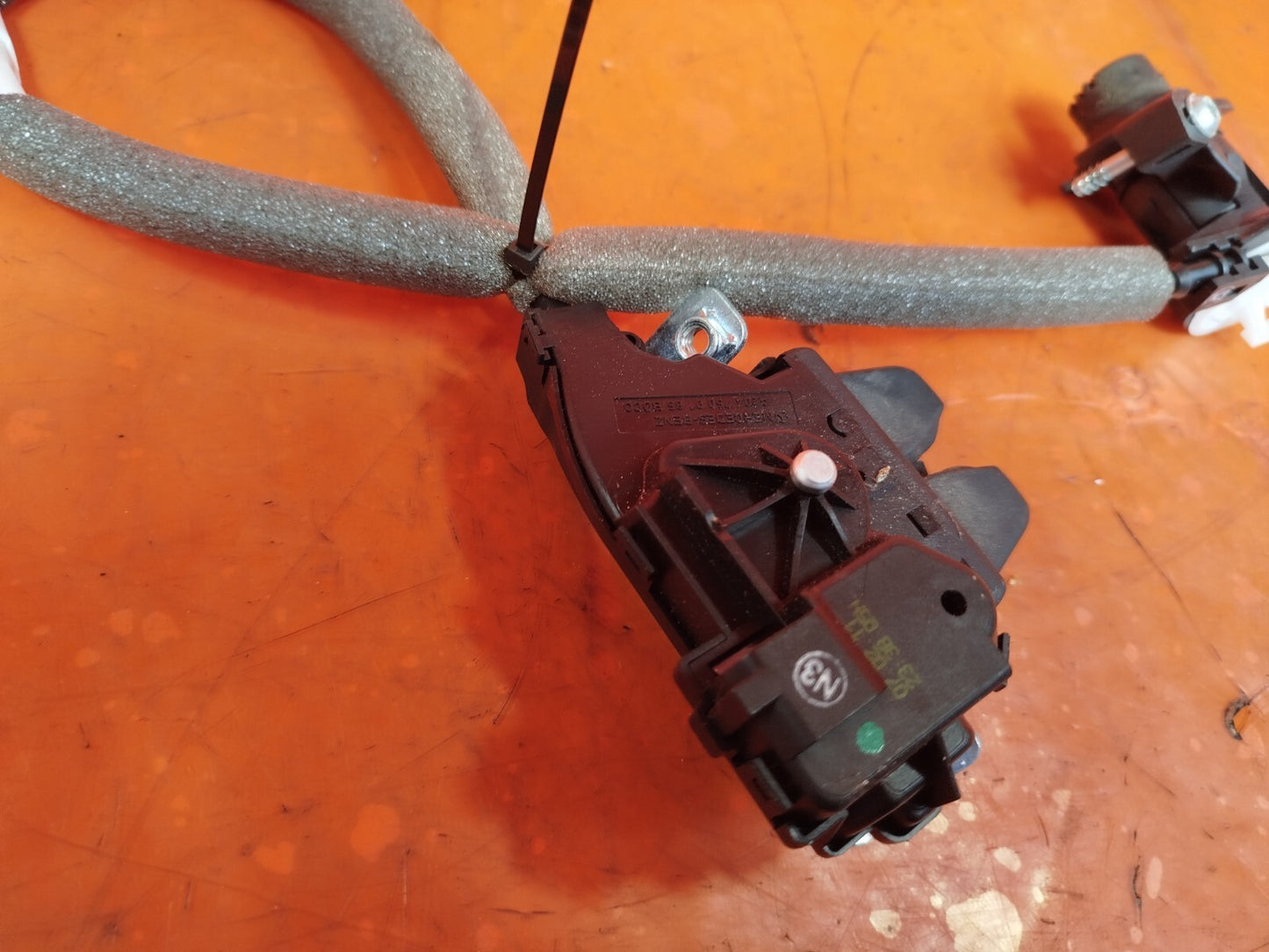 ✅MERCEDES C250 W204 2.1 DIESEL 2011 TAILGATE BOOT LID LOCK CATCH LATCH Warranty