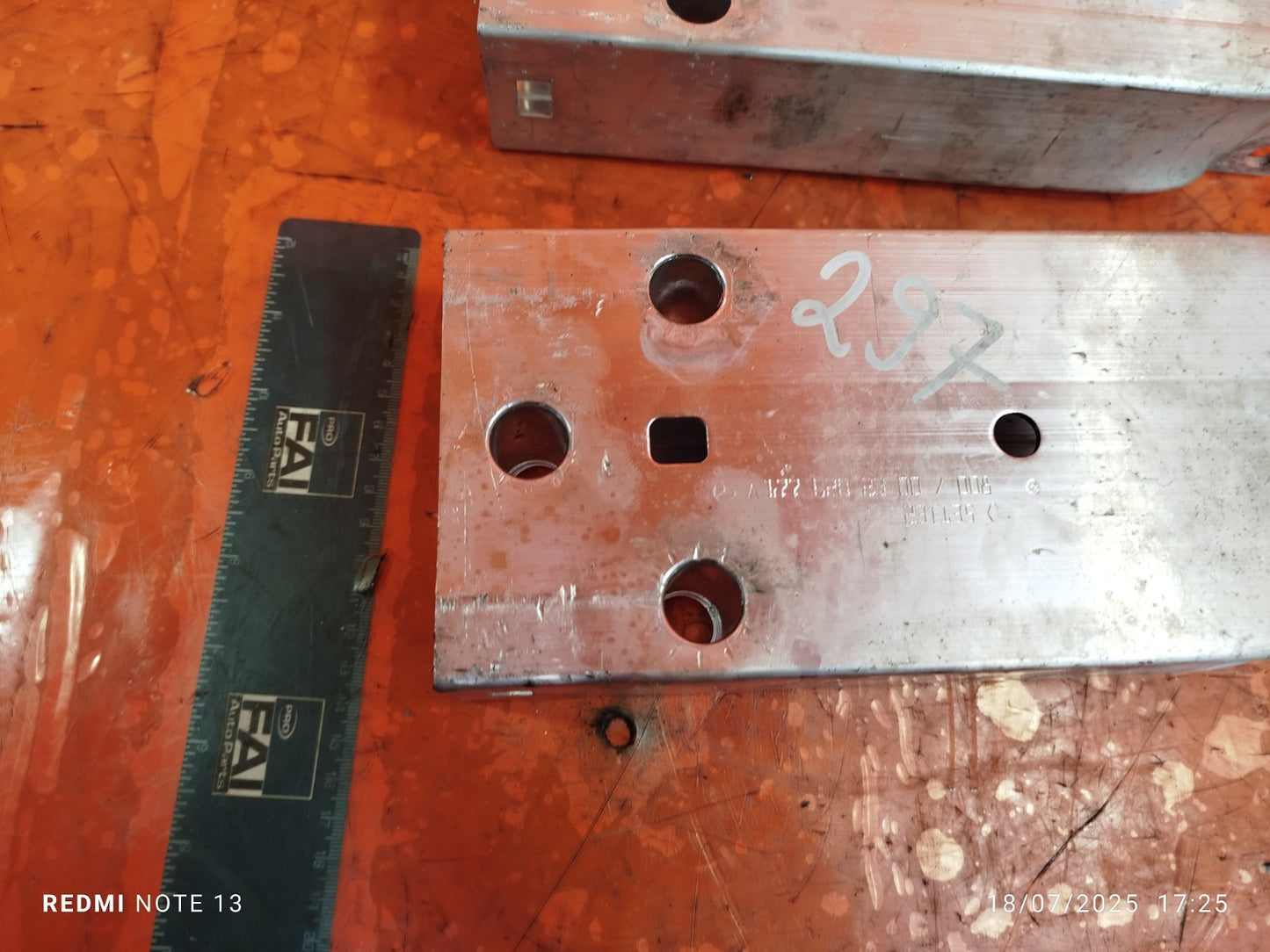 ✅MERCEDES A180D W177 1.5 DIESEL 2018 FRONT BUMPER REINFORCER CRASH CAN PAIR A297